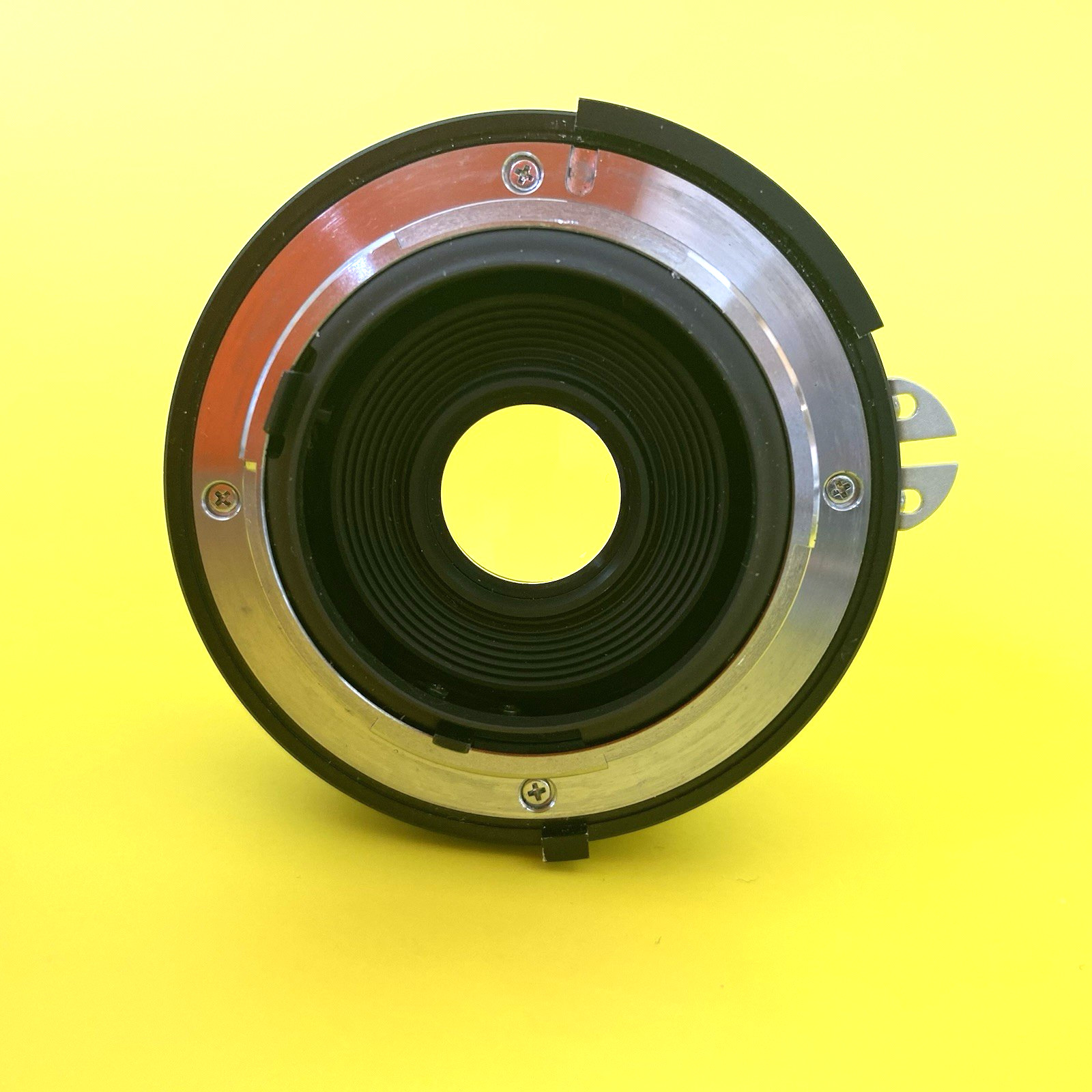 Starblitz 28mm f2.8 Wide Angle Lens – for Nikon F Mount