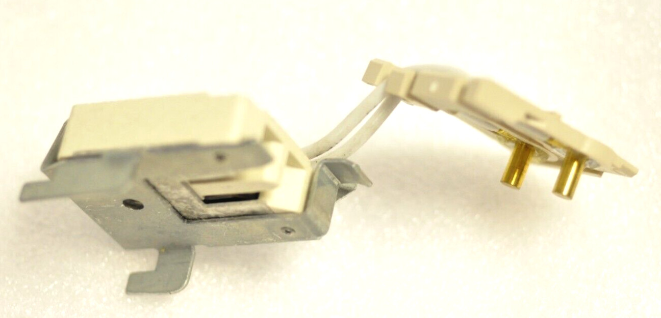 Kodak 221359 replacement lamp socket Carousel slide mod. 4000-5600 New old stock