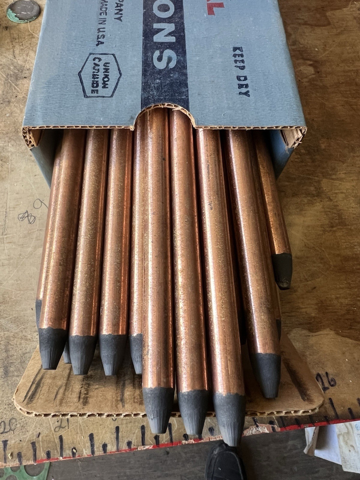 CARBON ARC RODS Copper Cover BOX of 7/16″ x 9″ NATIONAL NEGATIVES