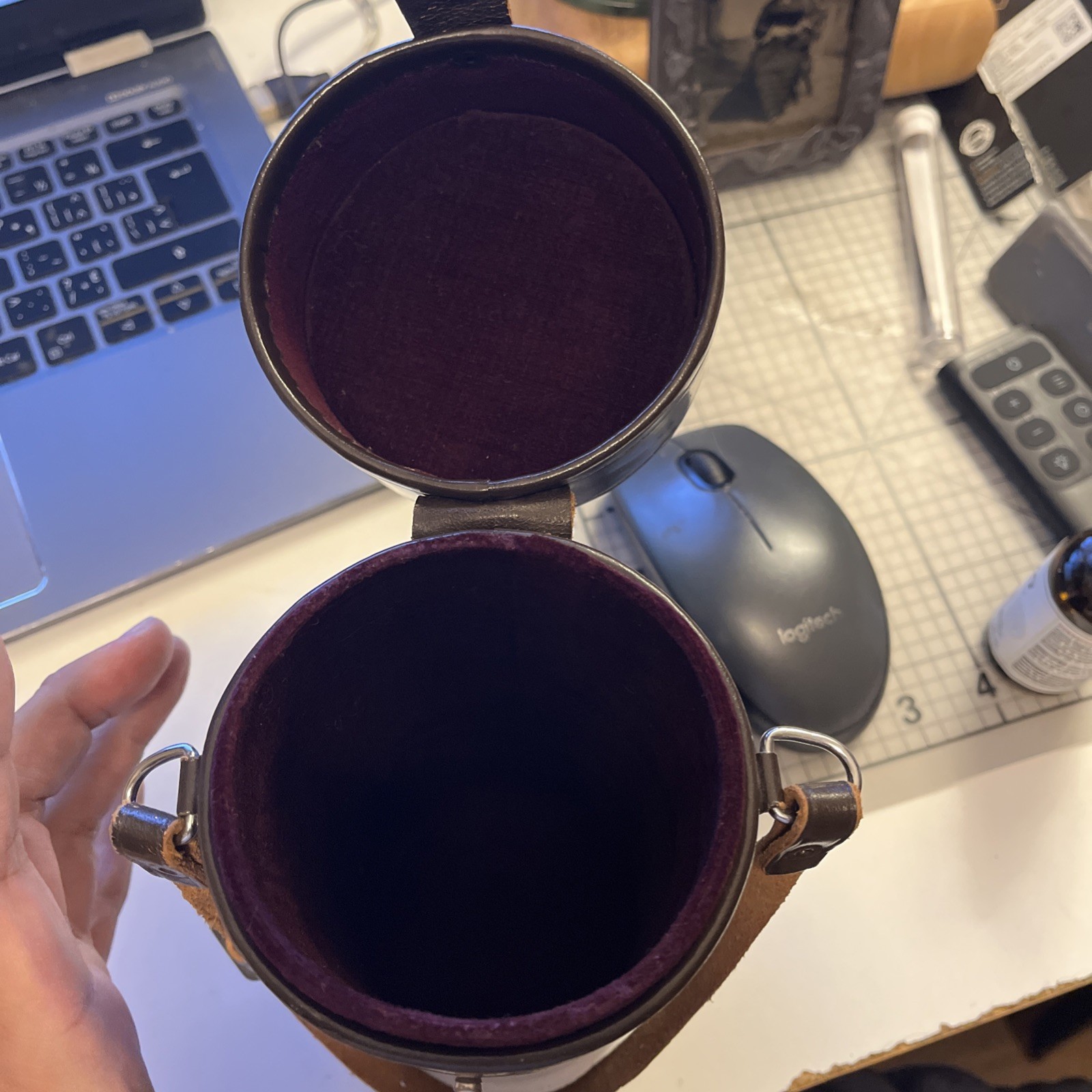 Vintage Nippon Kogaku Tokyo Hard Brown Leather Lens Case 7.5″ x3.5in