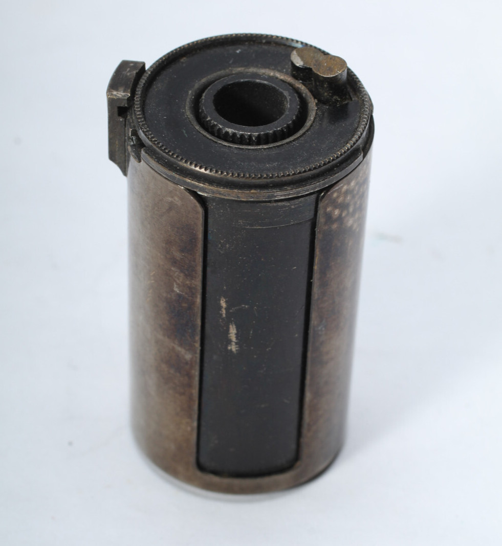 GERMAN RELOADABLE 35MM BRASS FILM CASSETTES CLEAN SHAPE LEICA ZEISS VOIGTLANDER
