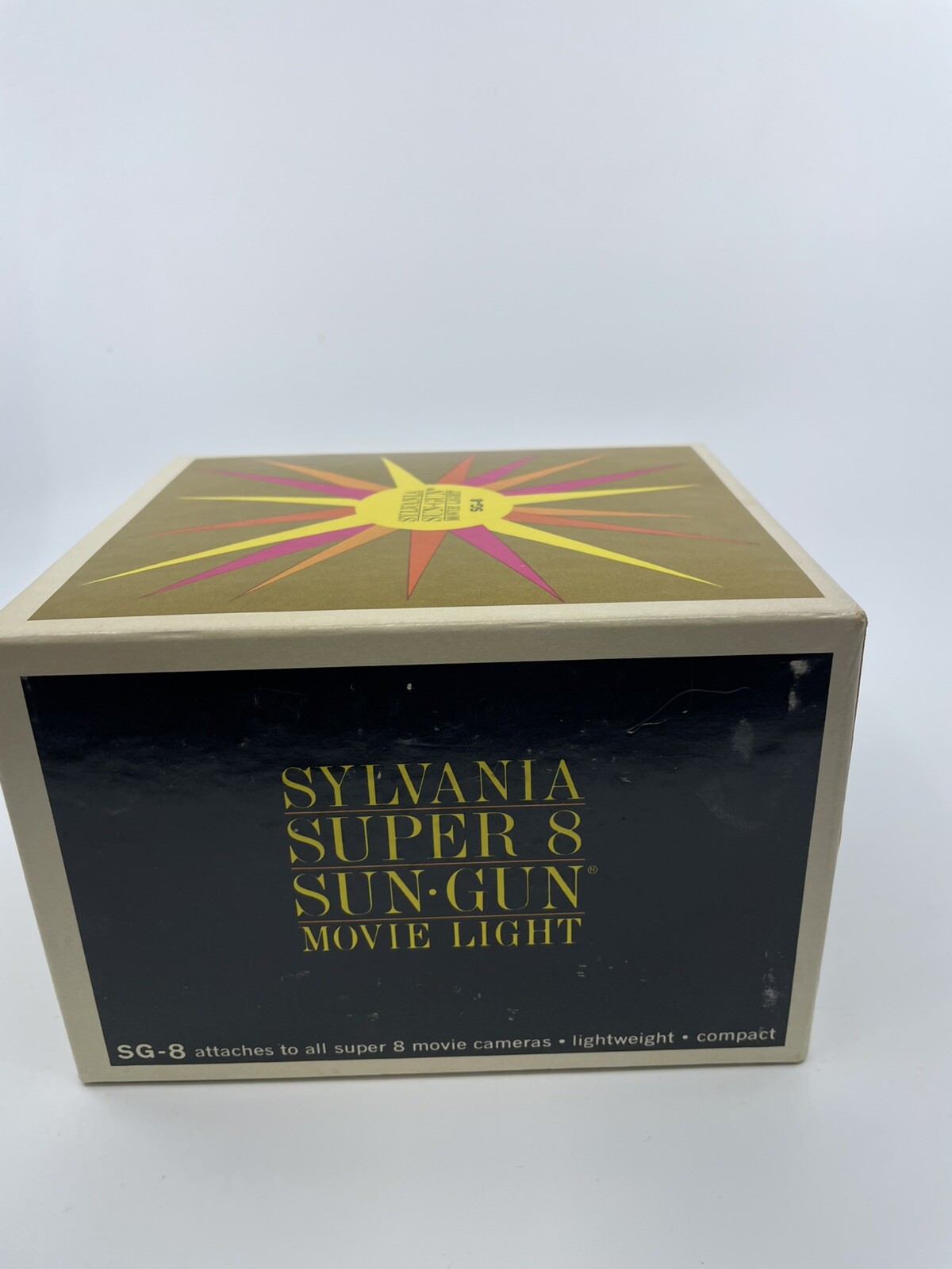Vintage Sylvania Super 8 Sun-Gun Movie Light Model SG-8 With Box And Manual