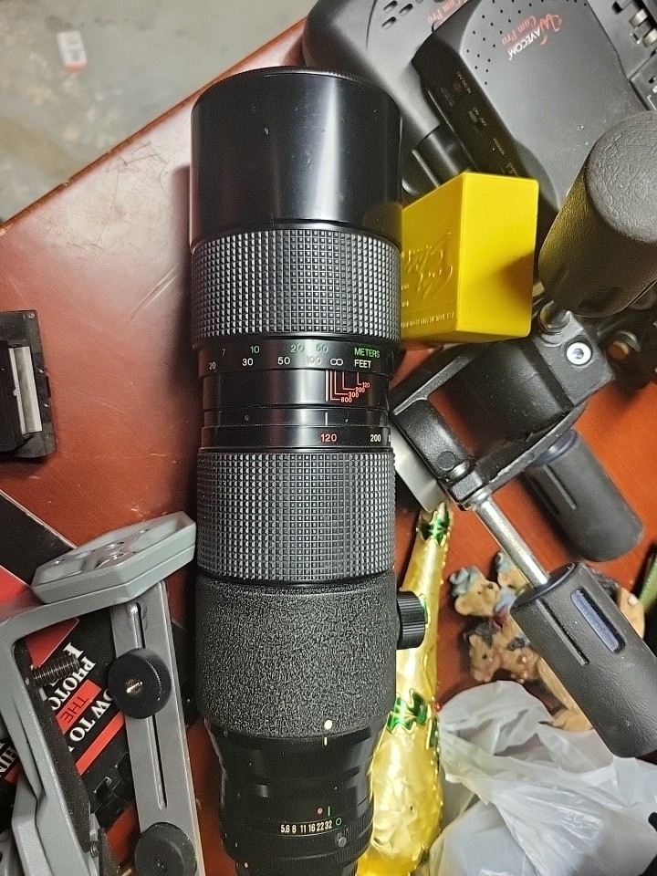 Professional Photography Accessories Canon telephoto zoom lens And Mounts Ect