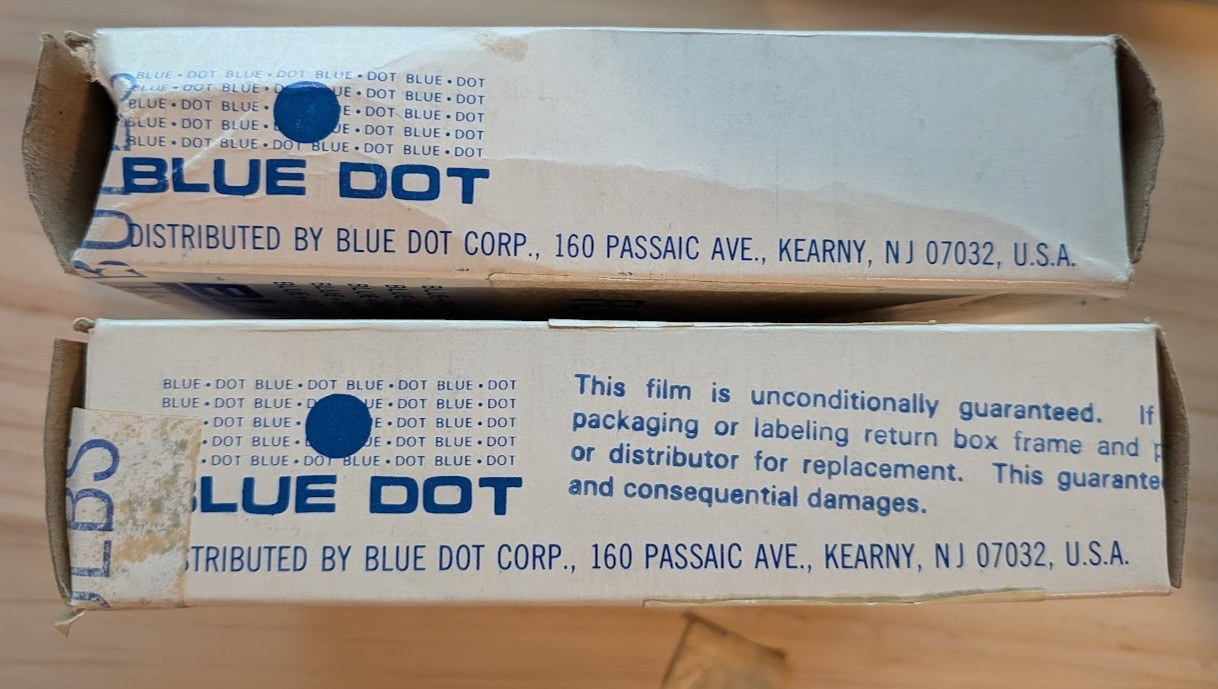 RARE Blue Dot Corp #5B Vintage Flash bulbs 12 total (2 boxes of 6)