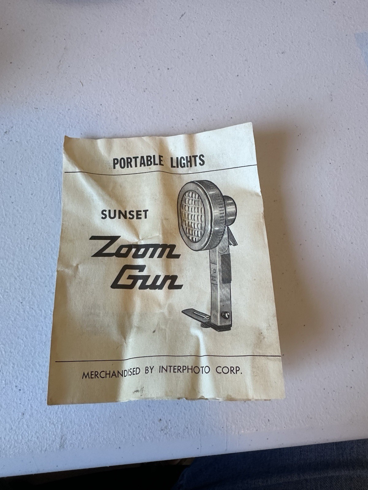 Vintage Sunset Zoom Gun 650W Super Bright Photo Light Original Box Working Paper