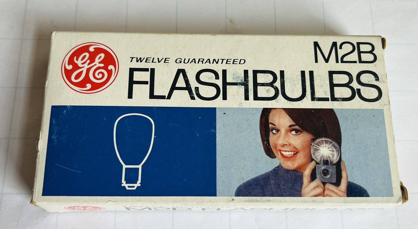 GE General Electric 2B Flashbulb 12 New Bulbs Box Vtg Camera Flashbulbs