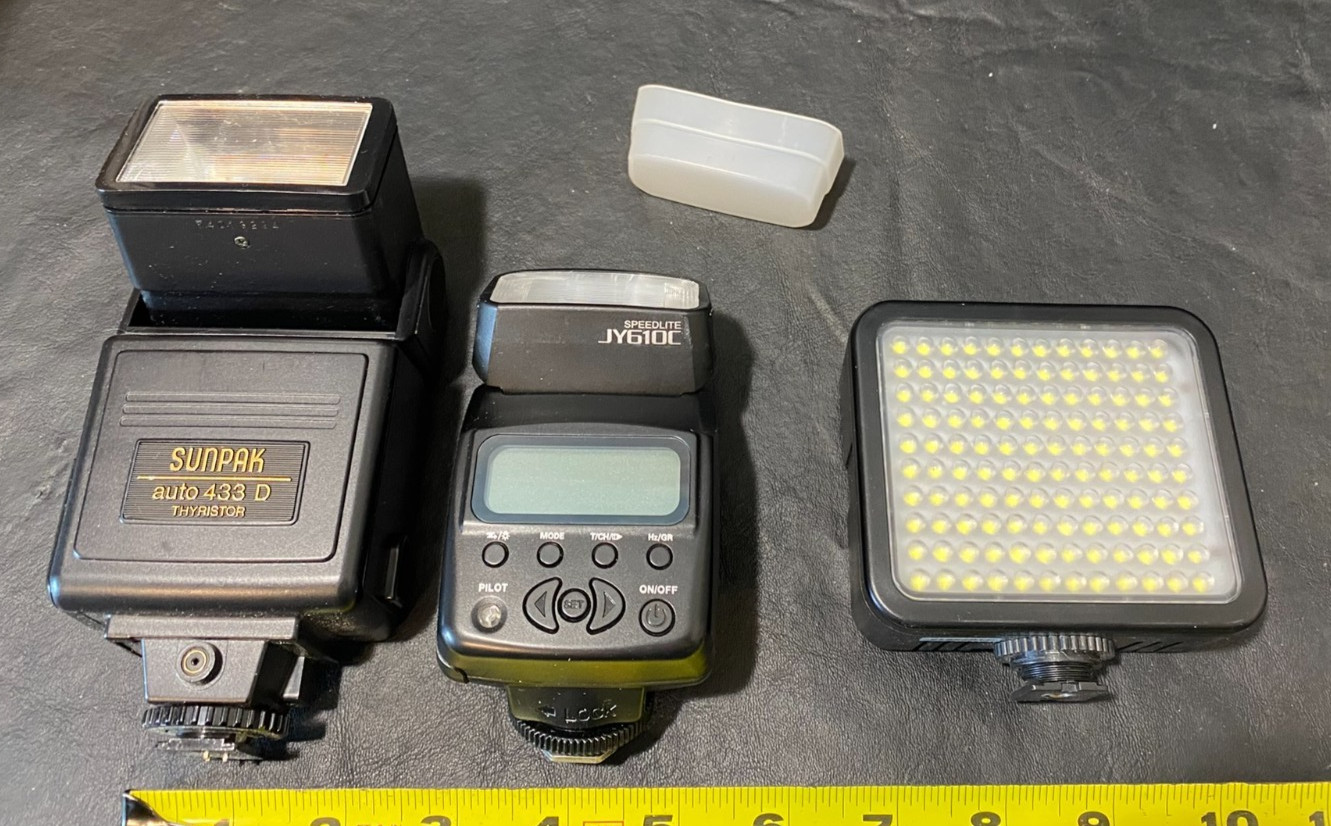 camera flash lot Sunpak auto 433 D Thyristor Speedlite JY610C Promaster LED 120