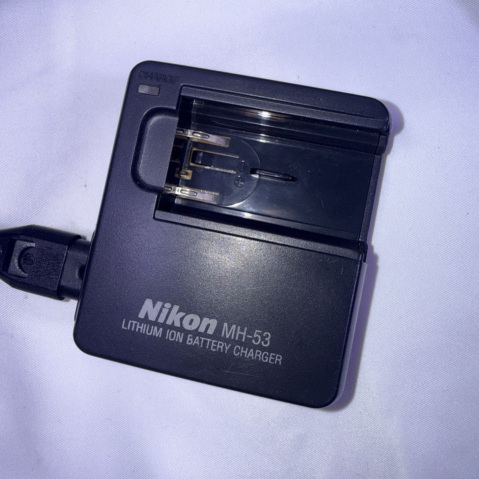 Lot Of 18 Camera Chargers & Vintage Polaroid EE100 ***Untested***