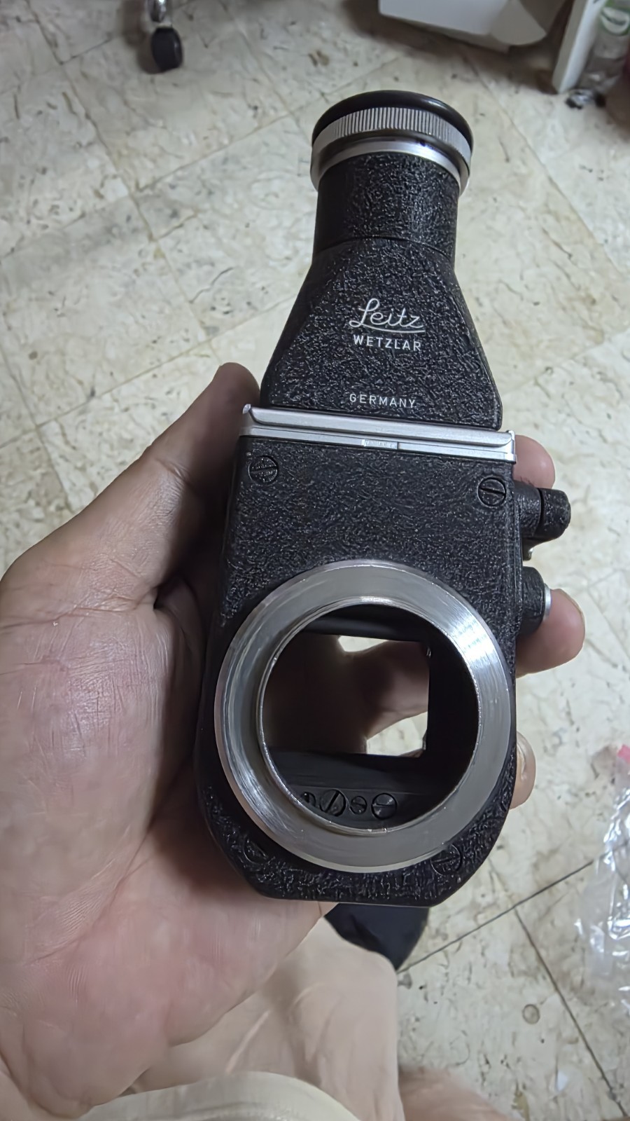 LEICA Visoflex II with OTVXO 5 Vertical Magnifier M Mount