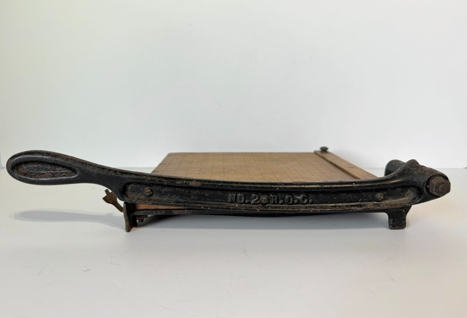VTG 1900s No. 2 Eastman Kodak Wood & Cast Iron Trimming Board 8.75″ L
