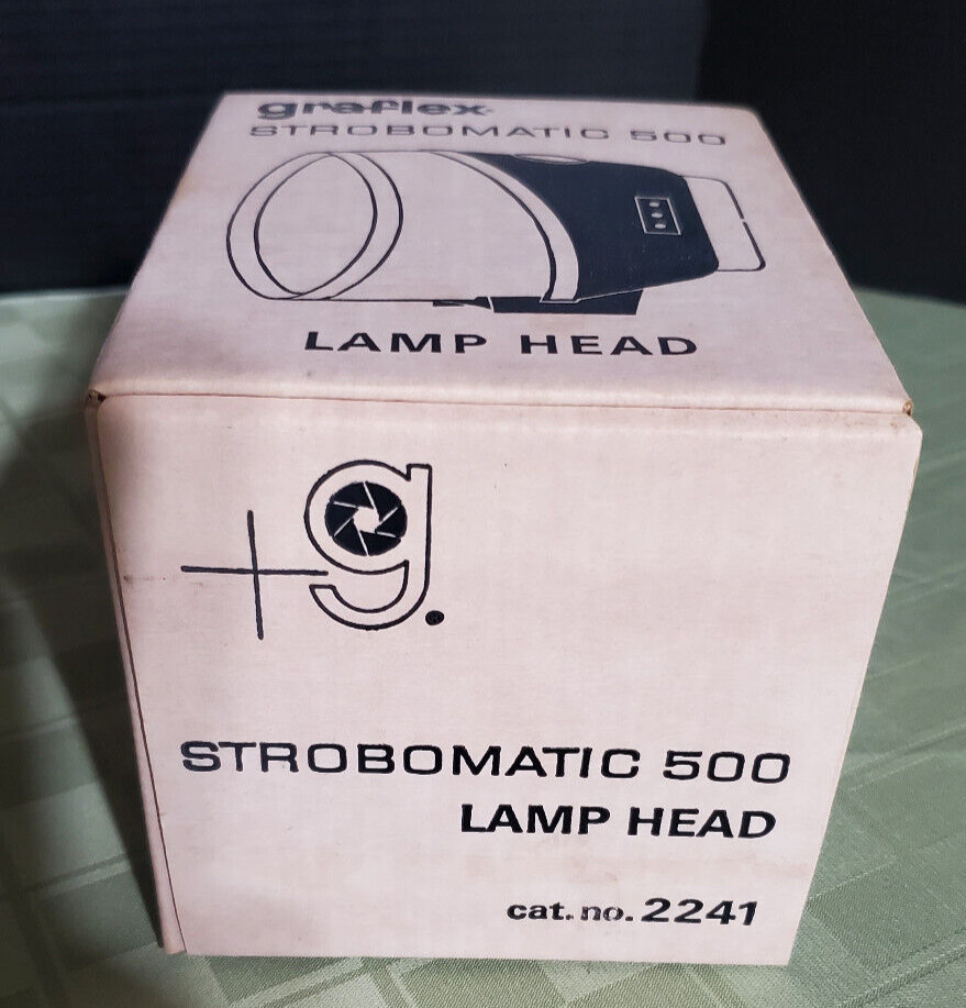 Graflex Strobomatic 500 Lamp Head – Vintage – cat. # 2241 with original box