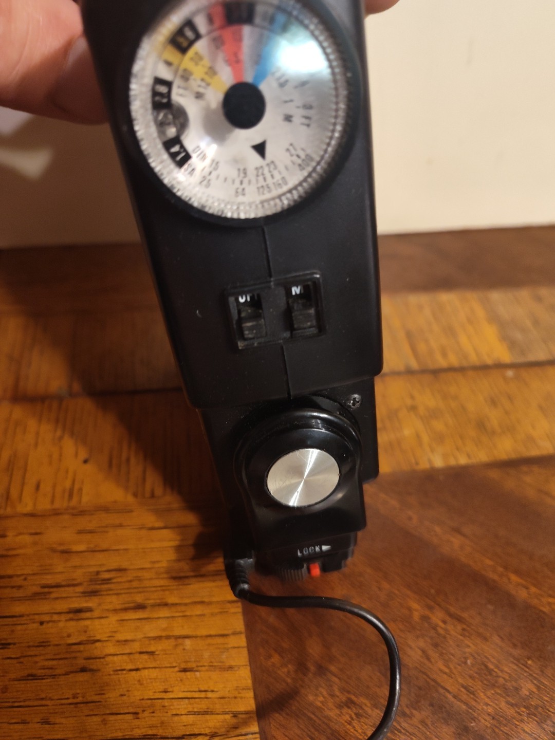 Vivitar Auto Thyristor 292 Camera Flash/ MV-3 Charger Converter/ Vivitar NC-2