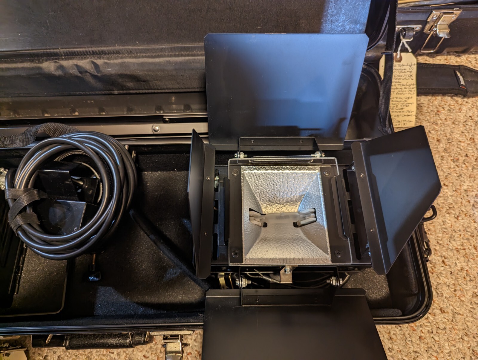 WOW…Lowell /Smith Victor Master Lighting Set