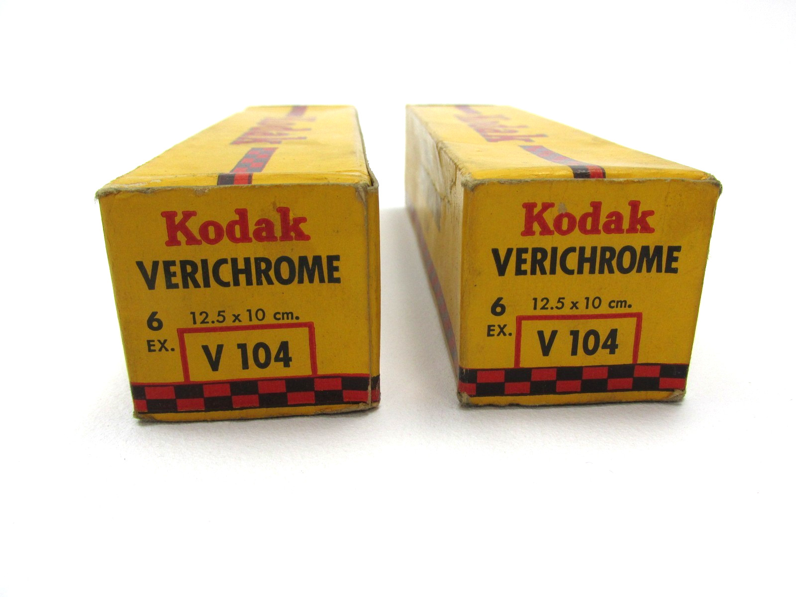 Vintage 1944 Kodak Verichrome Film V-104 Lot of 2 Sealed 5×4″