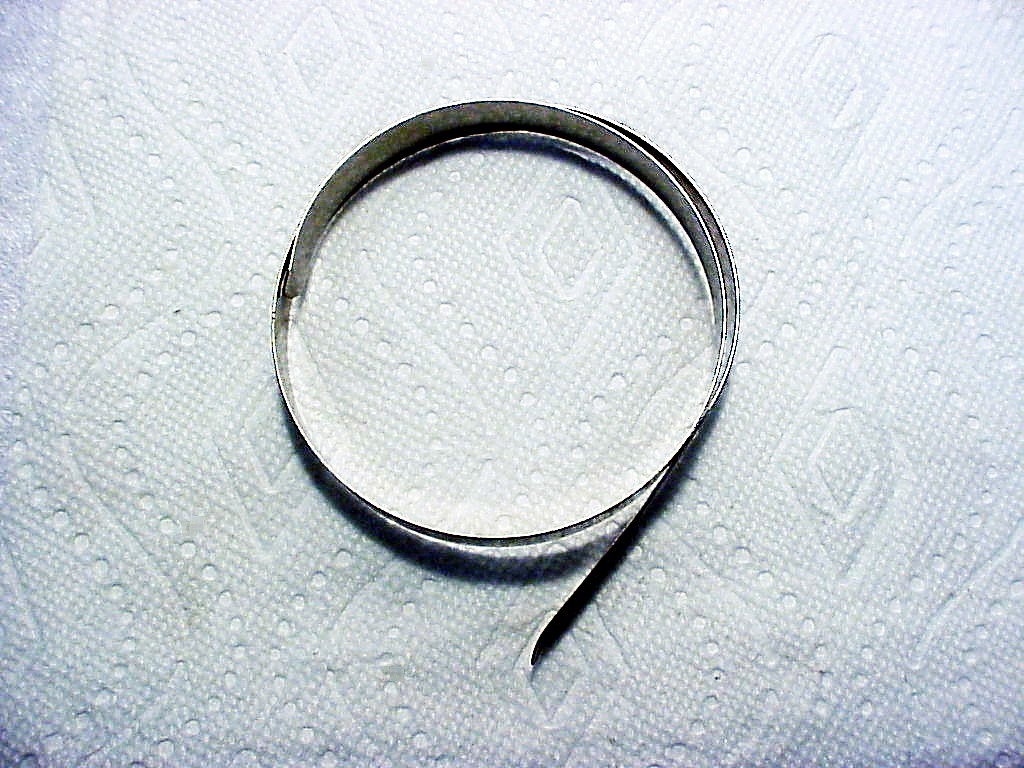 Vtg 16mm Film Hold Down Band | fits 200’/400′ Films | Spring Steel | $14.55 |