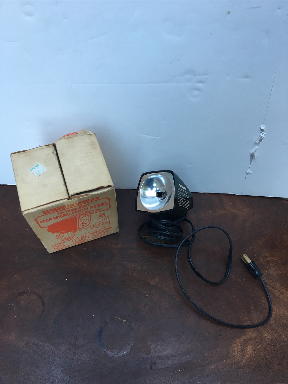 Vintage Harwood XR4 Hi-Intensity Photography Beam Control Light 650w Working