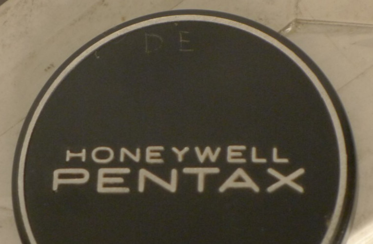 Pentax Honeywell 49mm Push On Front Lens Cap METAL – Genuine Original