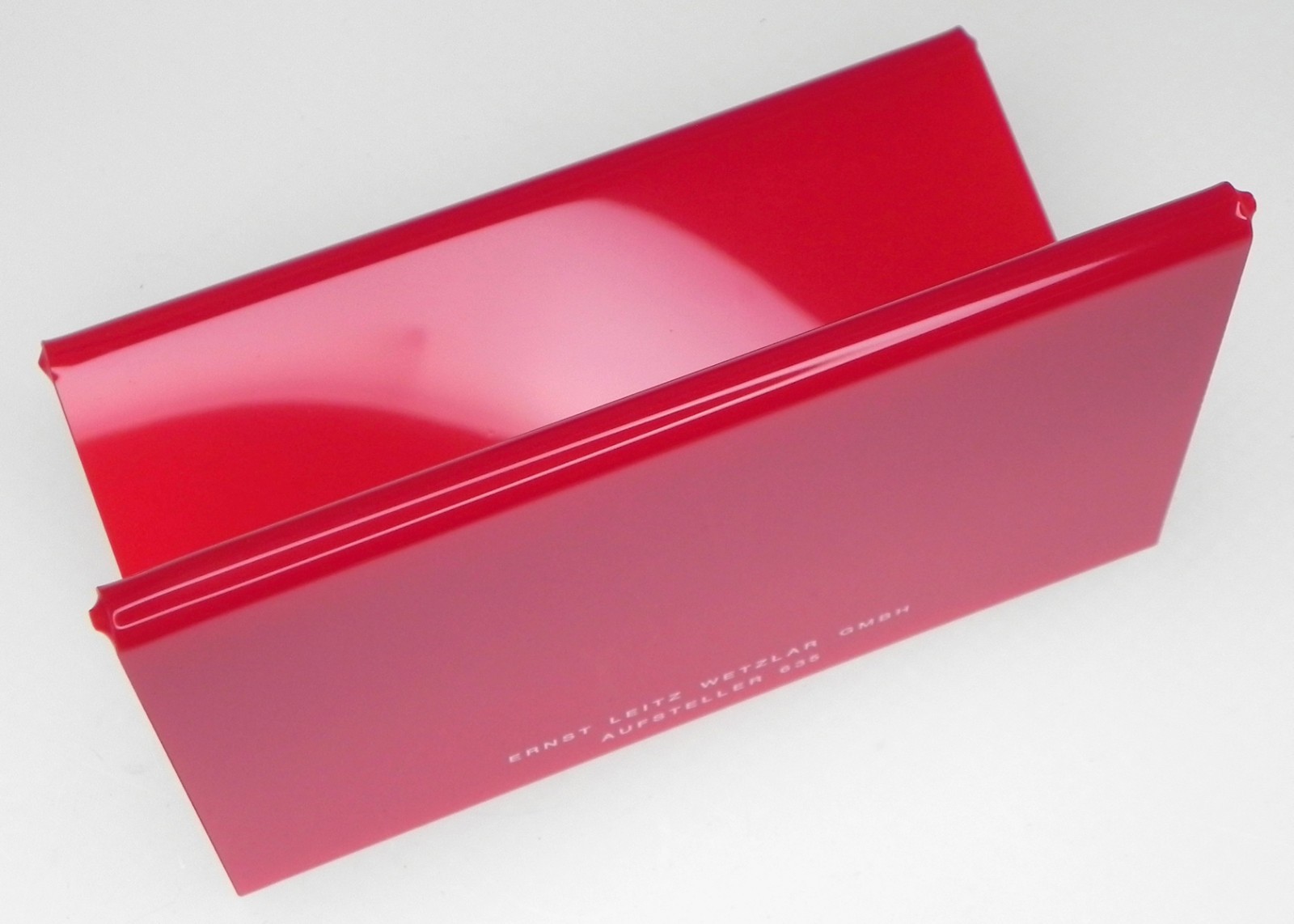 Leica Red Display Stand for M Bodies …………. LN