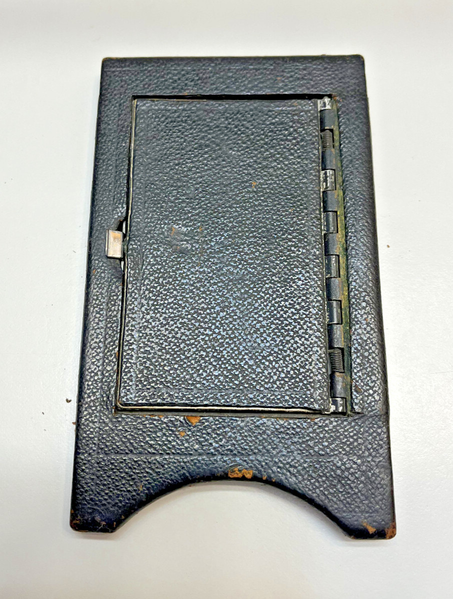 Vintage Wooden 2 1/4″ x 3 1/4″ Camera View Back w/ Ground Glass Graphlex?