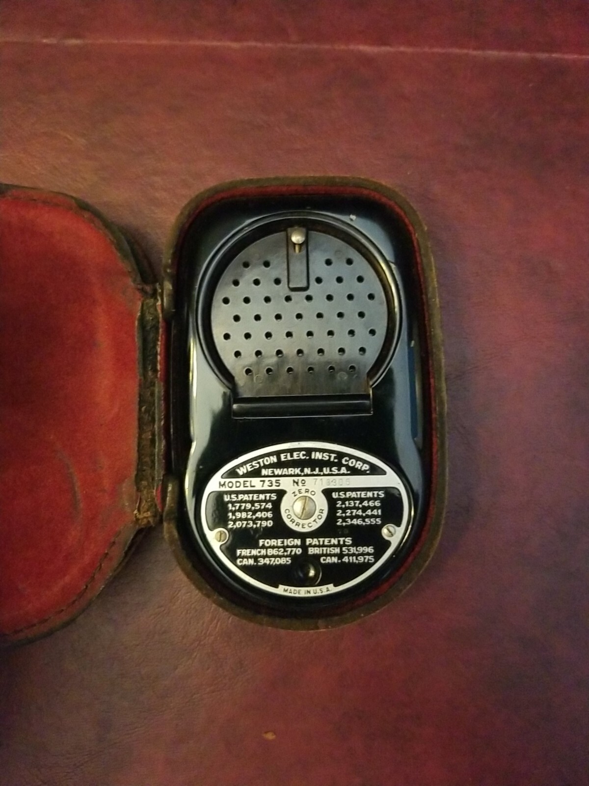 Weston Master II Universal Exposure Meter Model 735 & Leather Case Used