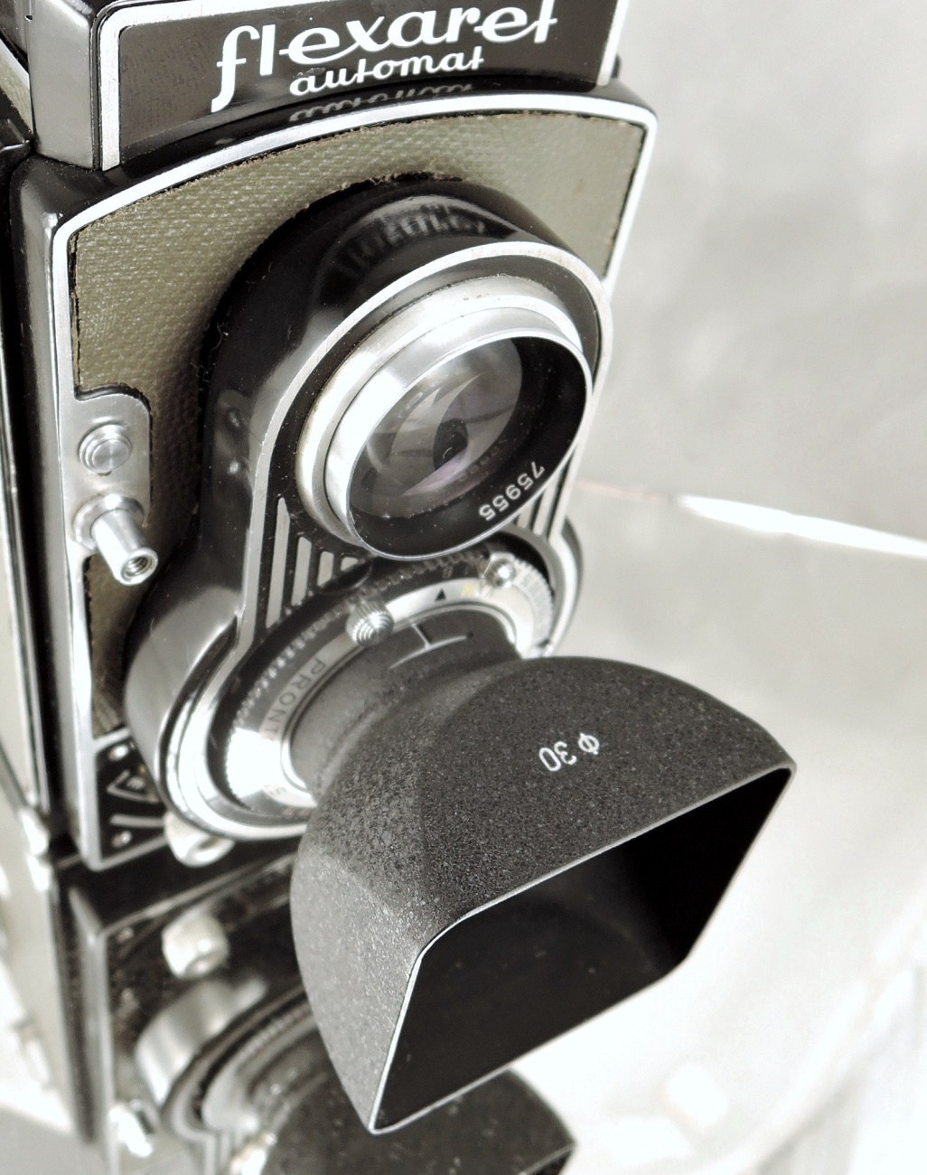 Flexaret Meopta Shade Hood Ø 30 Lens Hood for Flexaret II – V MINT