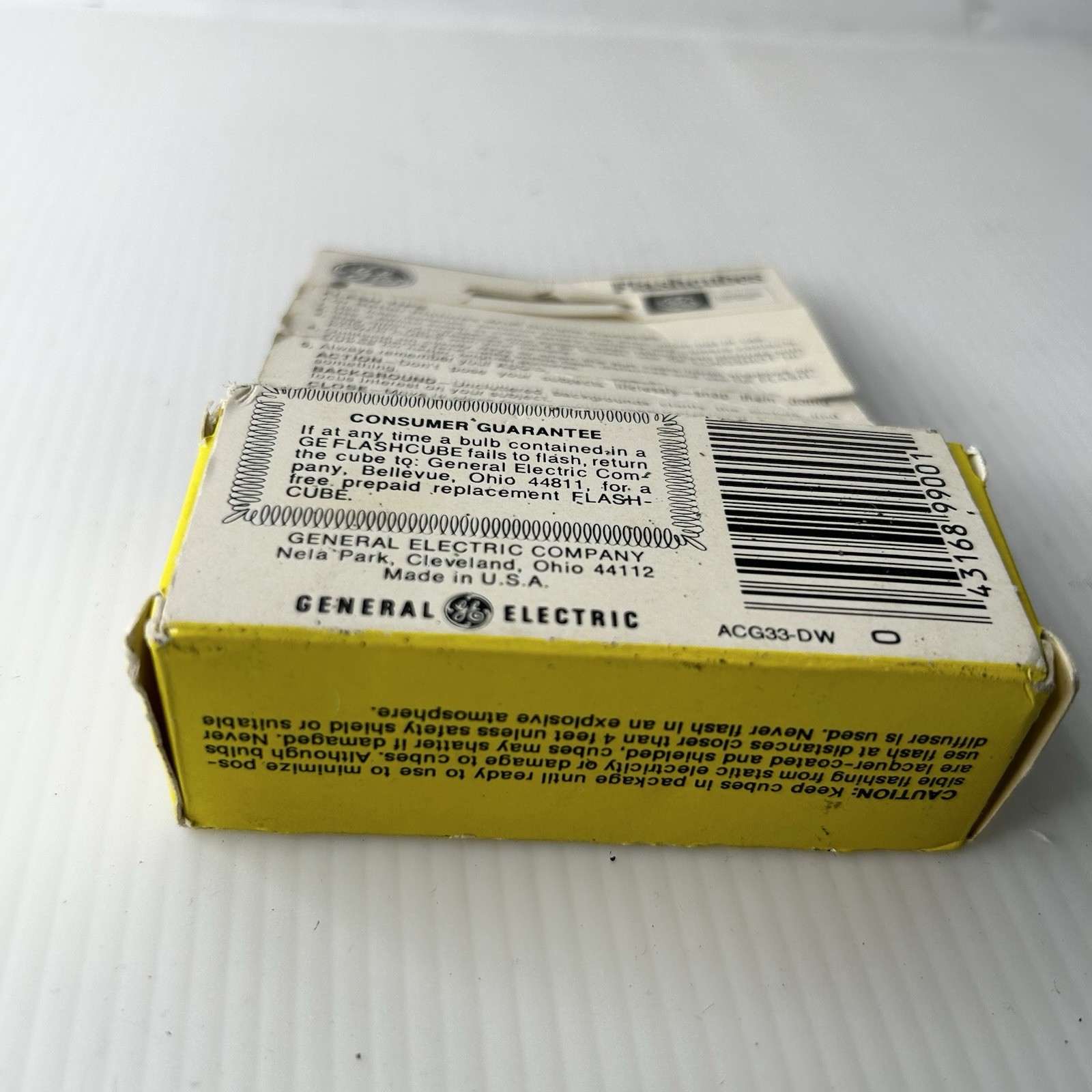 Vintage GE Flashcubes – Set Of 3 Cubes in Original Box! Sealed New Old Stock