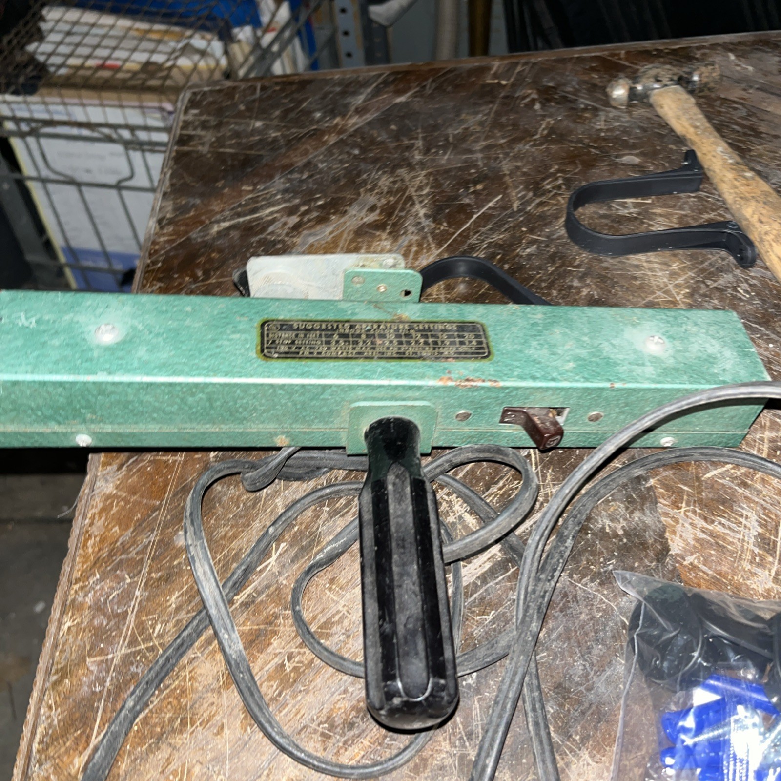Vintage Remsel Industries 2-Lamp Light Bar, Chicago Illinois.