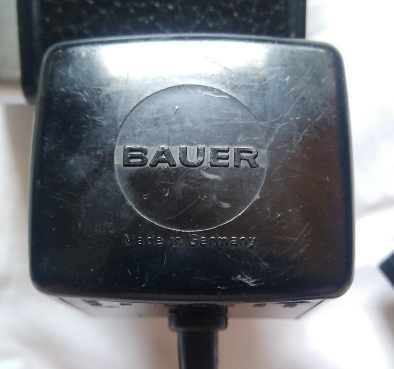 Vintage German Ultrablitz Bauer E200 Autoblitz Camera Flash w/ Cord & Manual