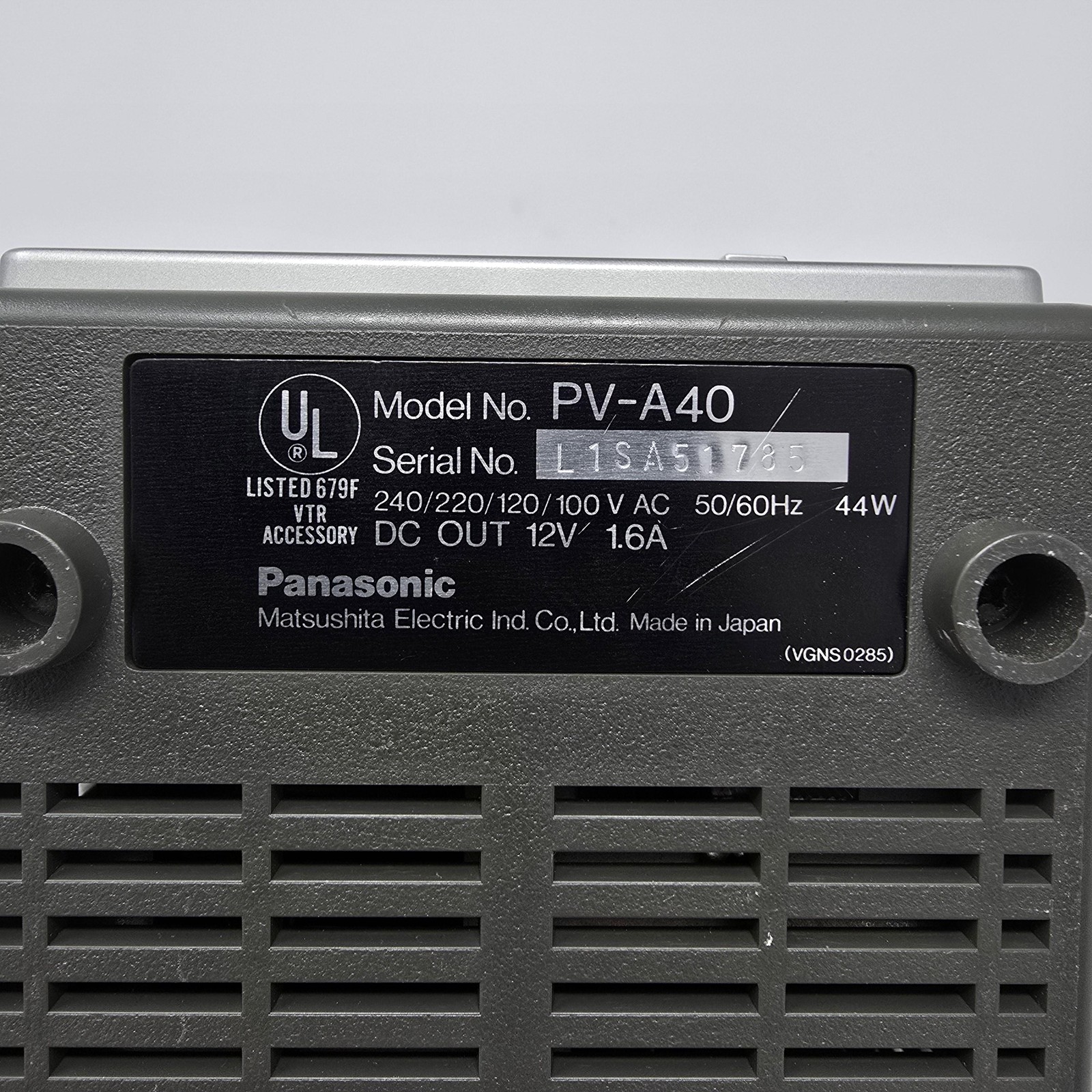 Panasonic PV-A40 Multi-Voltage AC Adaptor 12V 1.6A Power Supply Made in Japan