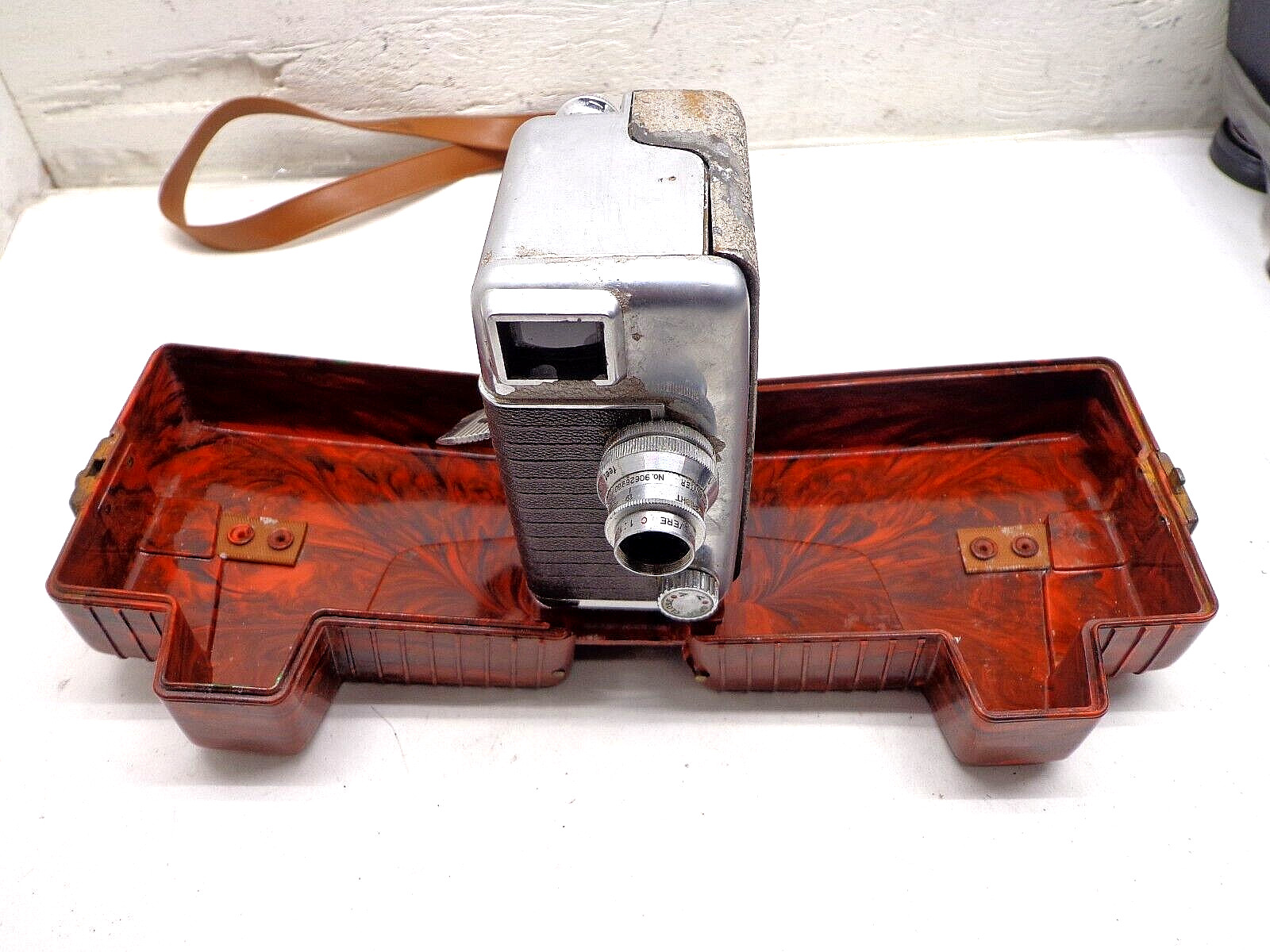 Revere 8 Model B-61 8mm Movie Camera Bakelite CASE ONLY! – FREE SHIPPING!!!