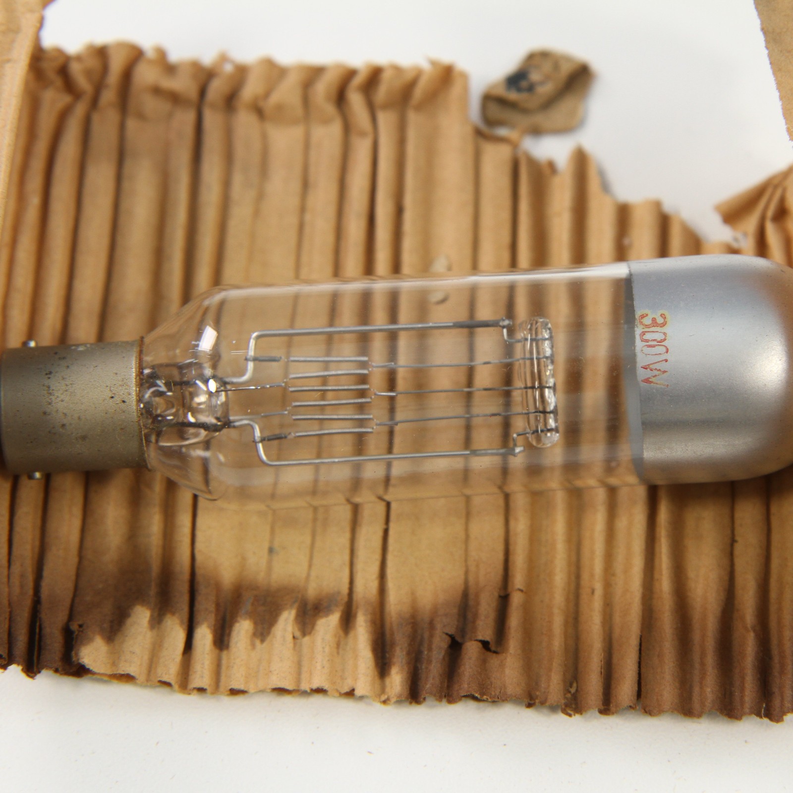 Vintage Slyvania DAK Blue Top & Kondo CLS Projector Lamps