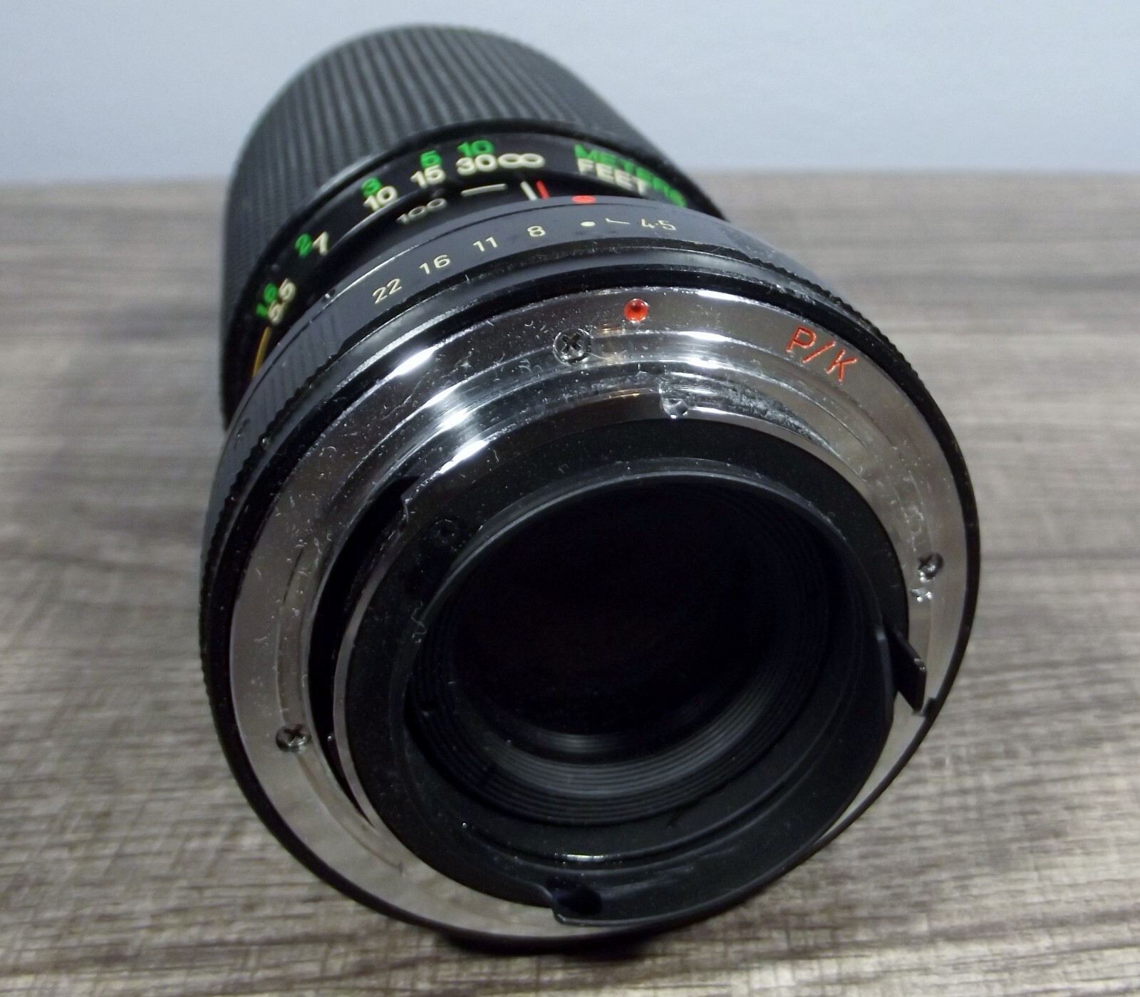 Vivitar Macro Focusing Zoom 70-210mm 1:4.5 Camera Lens P/K Mount 52mm Japan