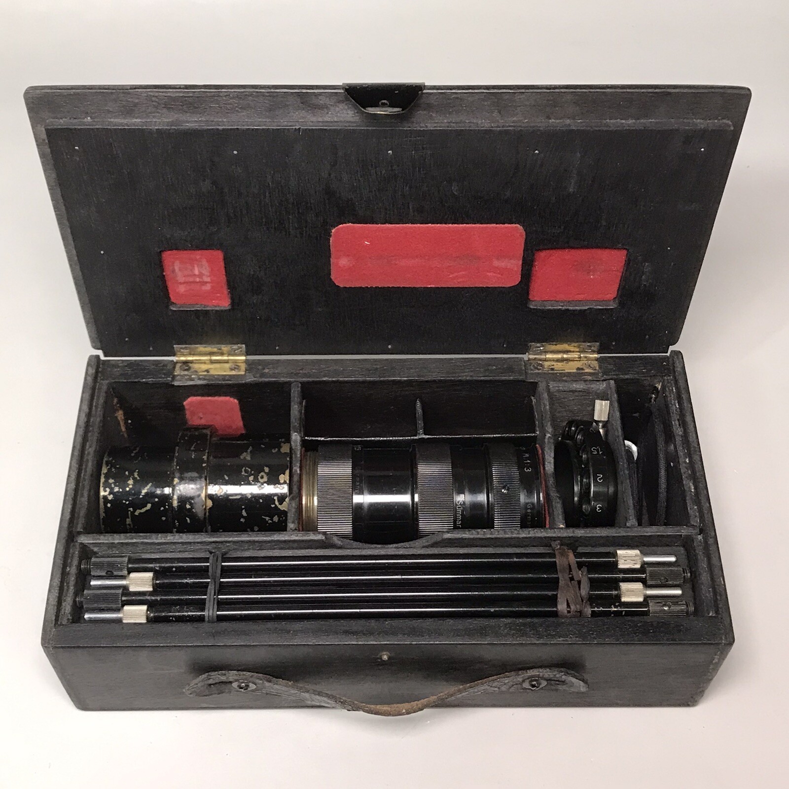 Leitz Leica BEHOO Close-up Device in original wood box, for Summar / Elmar Lens