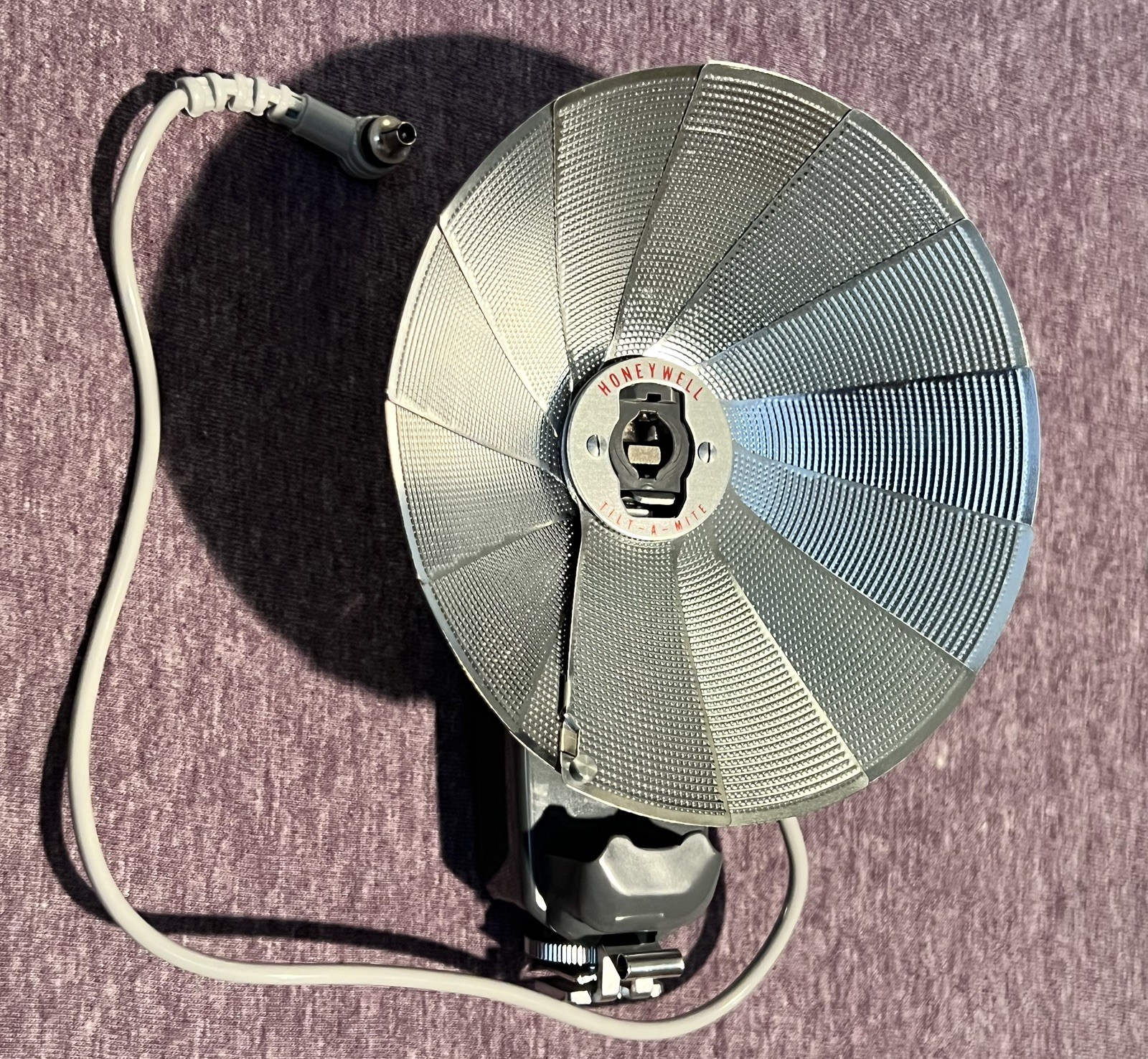 Honeywell Tilt-A-Mite Flash Unit Collapsible Fan Style Vintage Camera Pentax