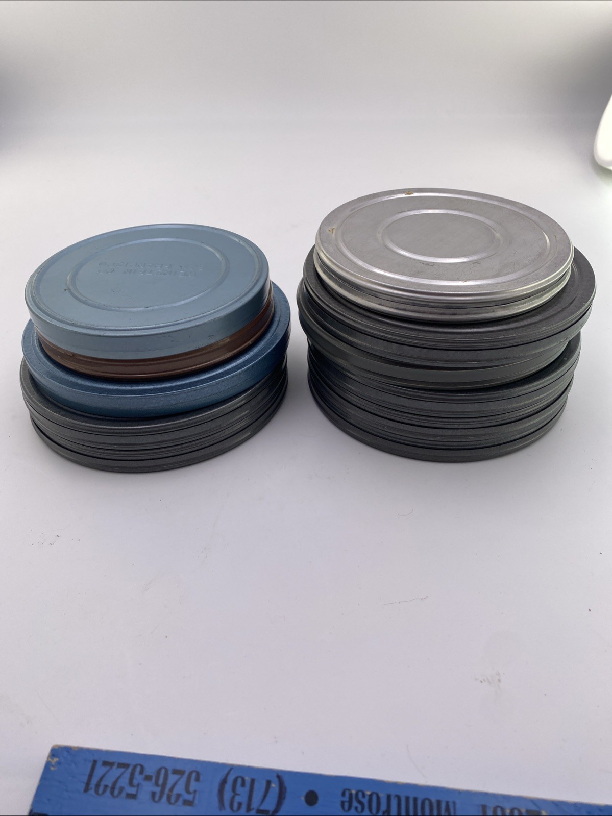 VTG LOT Compco Corp ++ Metal Film Canisters w/Home Movies