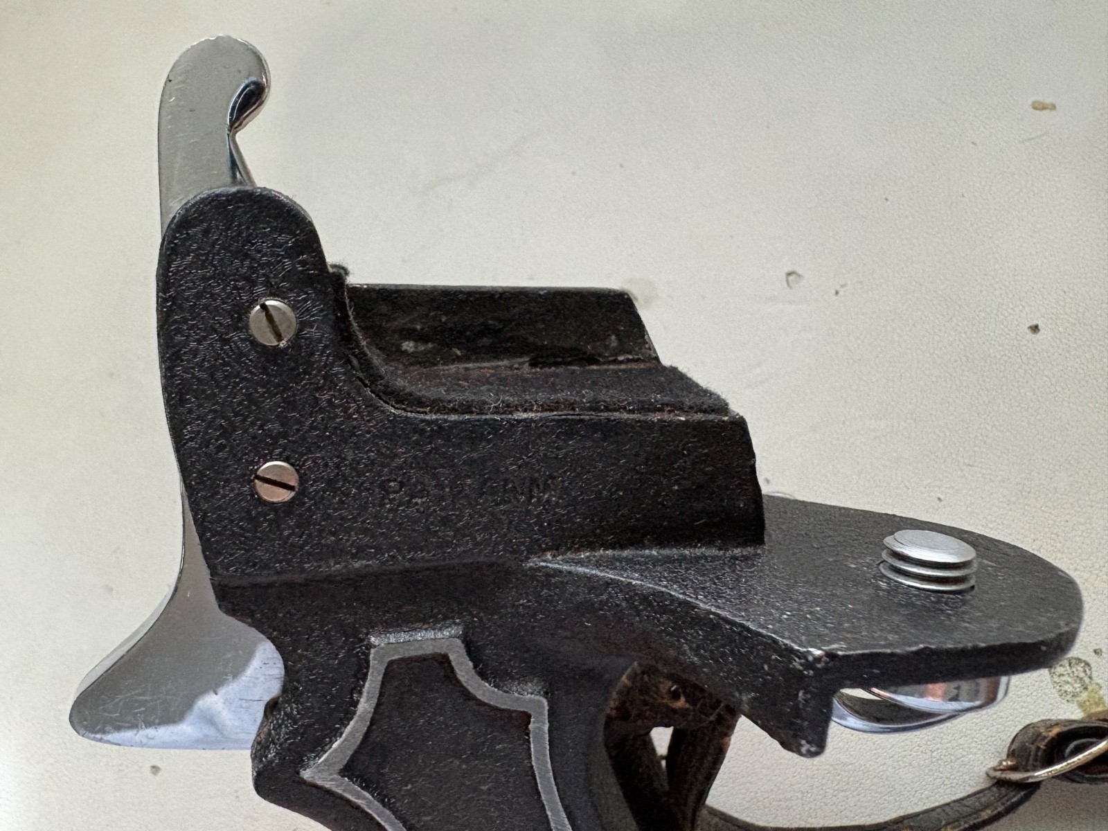 Factory BOLEX HAND GRIP TRIGGER HANDLE For Bolex Round Base 16mm camera