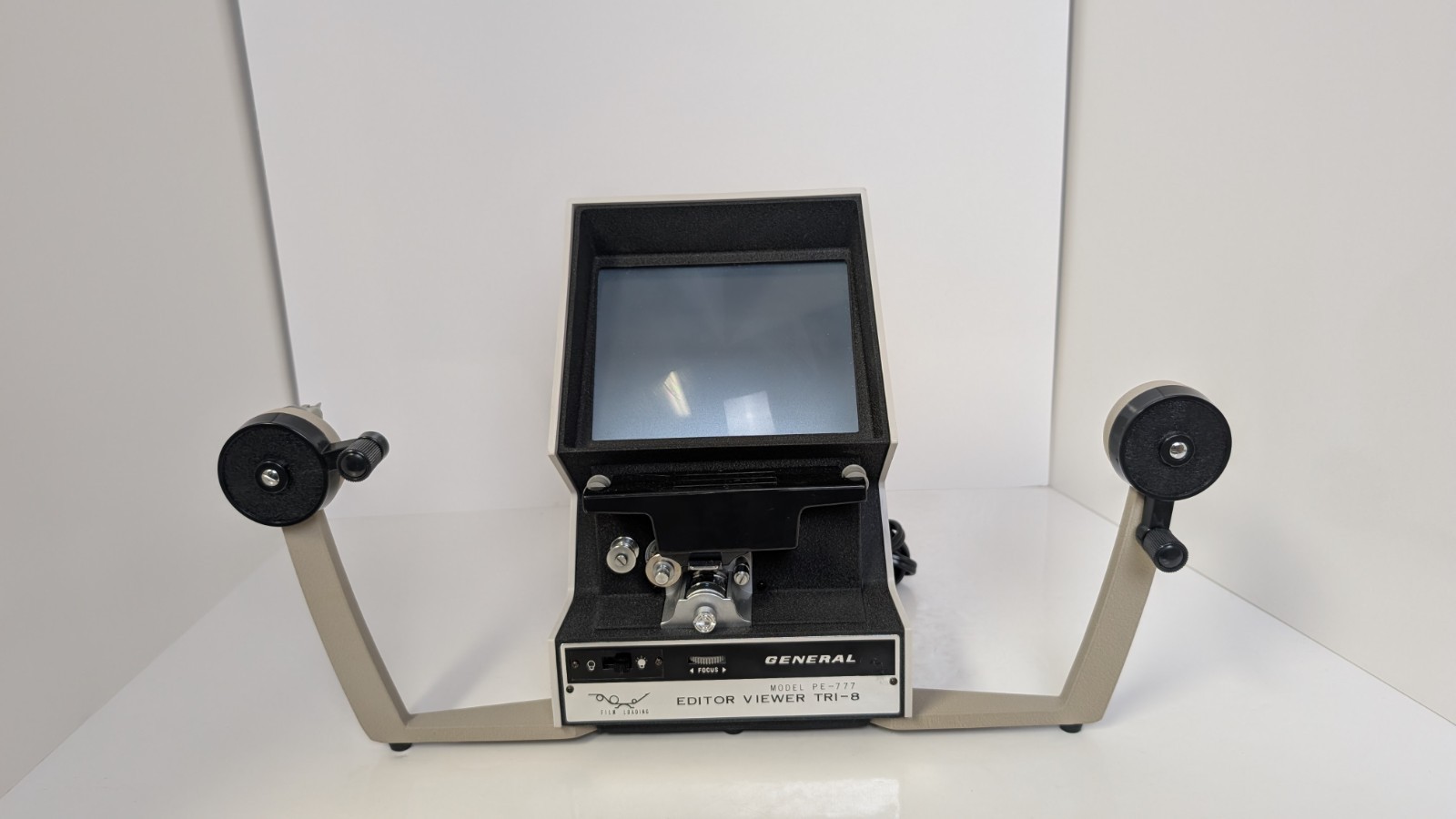 General TRI-8 Editor Viewer Model PE-777 Made In Japan 8MM TRI-8 EDITOR tested