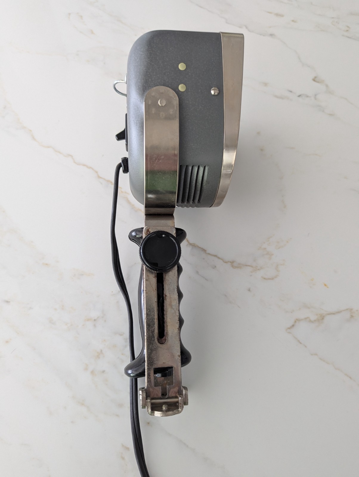 Vintage Arel Lotta-A-Lite No. 100 Controlled Movie Light w/DWA GE Sealed Lamp