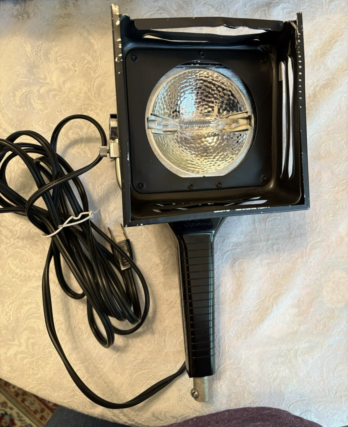 Vintage Sylvania Sun Gun Model SG-60 Movie Light, 2 Lenses , Works, Free case