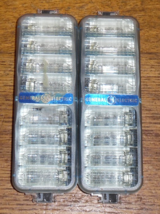 (2) Vintage General Electric GE Camera Flip Flash II