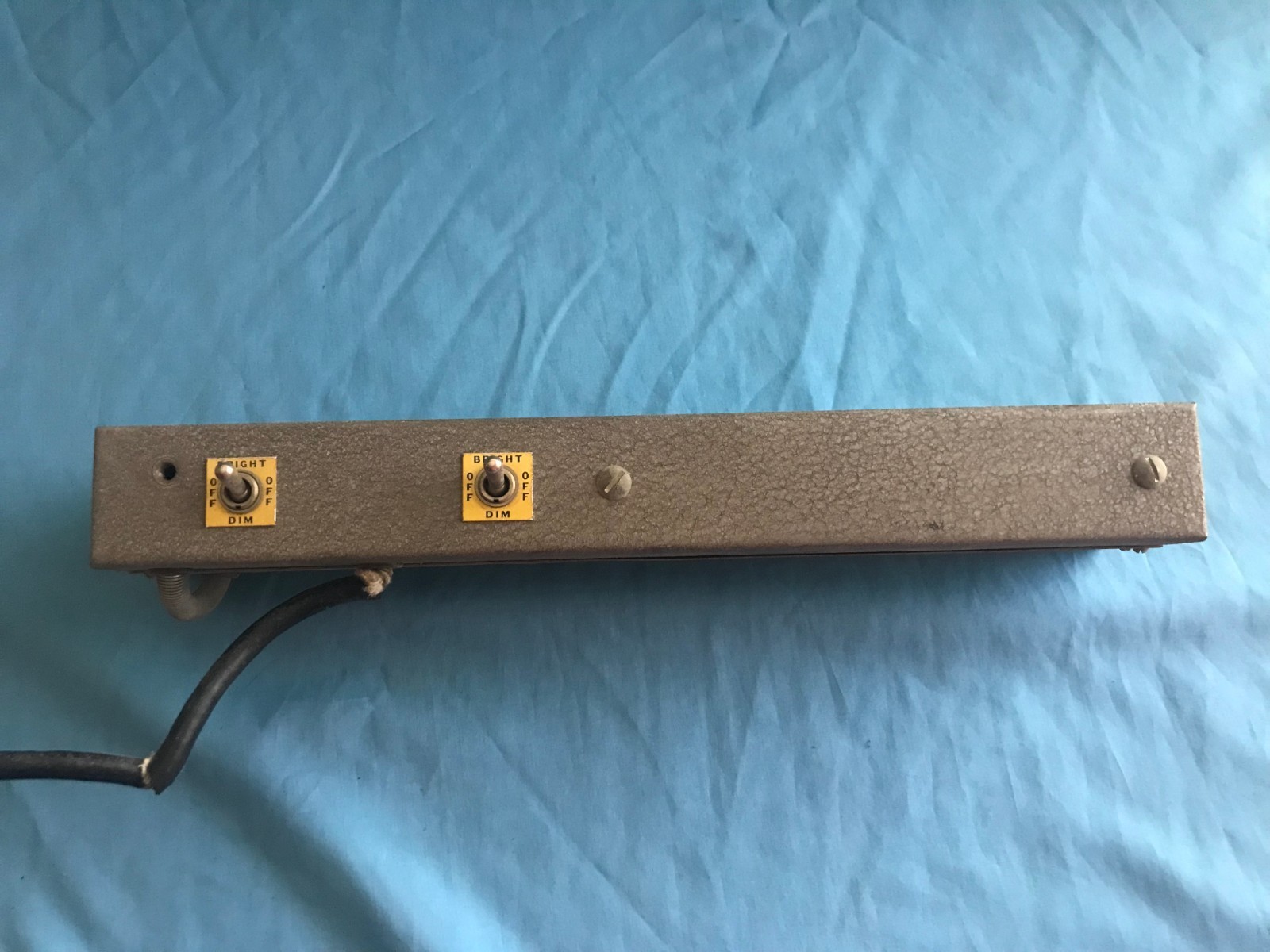 Vintage Arrow Compact-O-Lite Deluxe #4 Photography Light Bar w / Metal Case