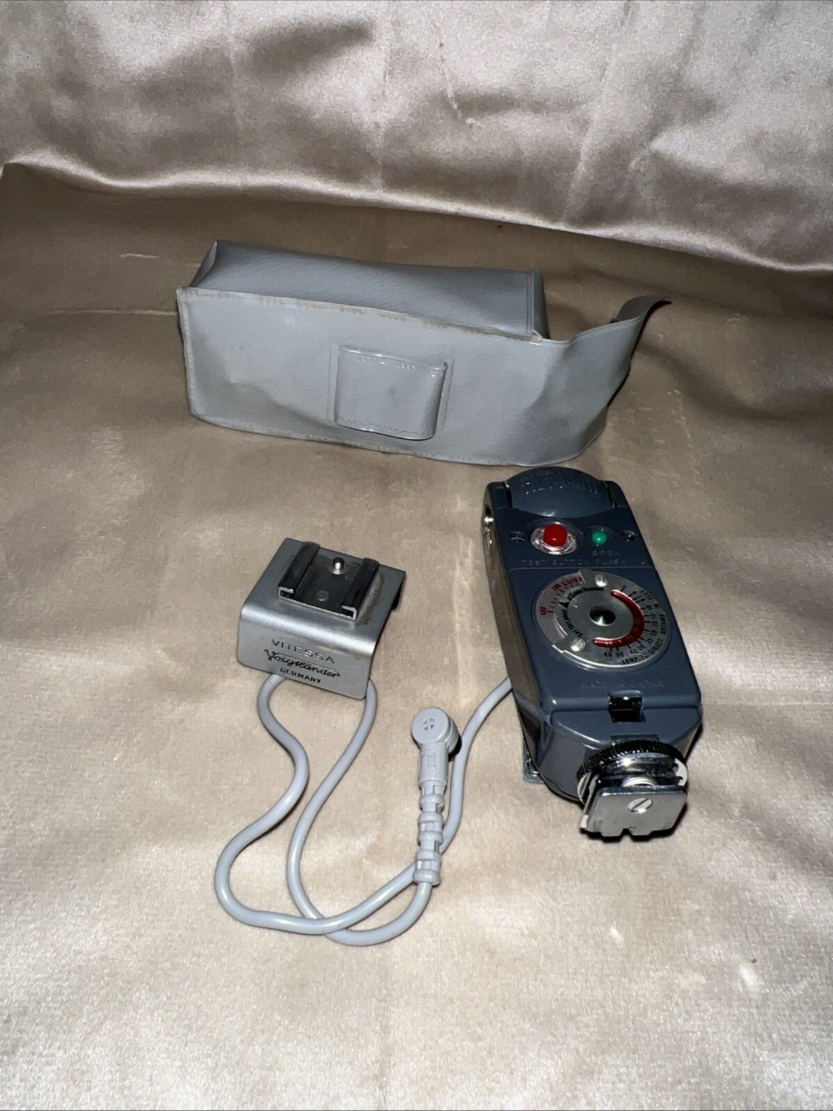 Honeywell Heiland Tilt-A-Mite Camera Flash Unit Vintage 1950s Japan Complete