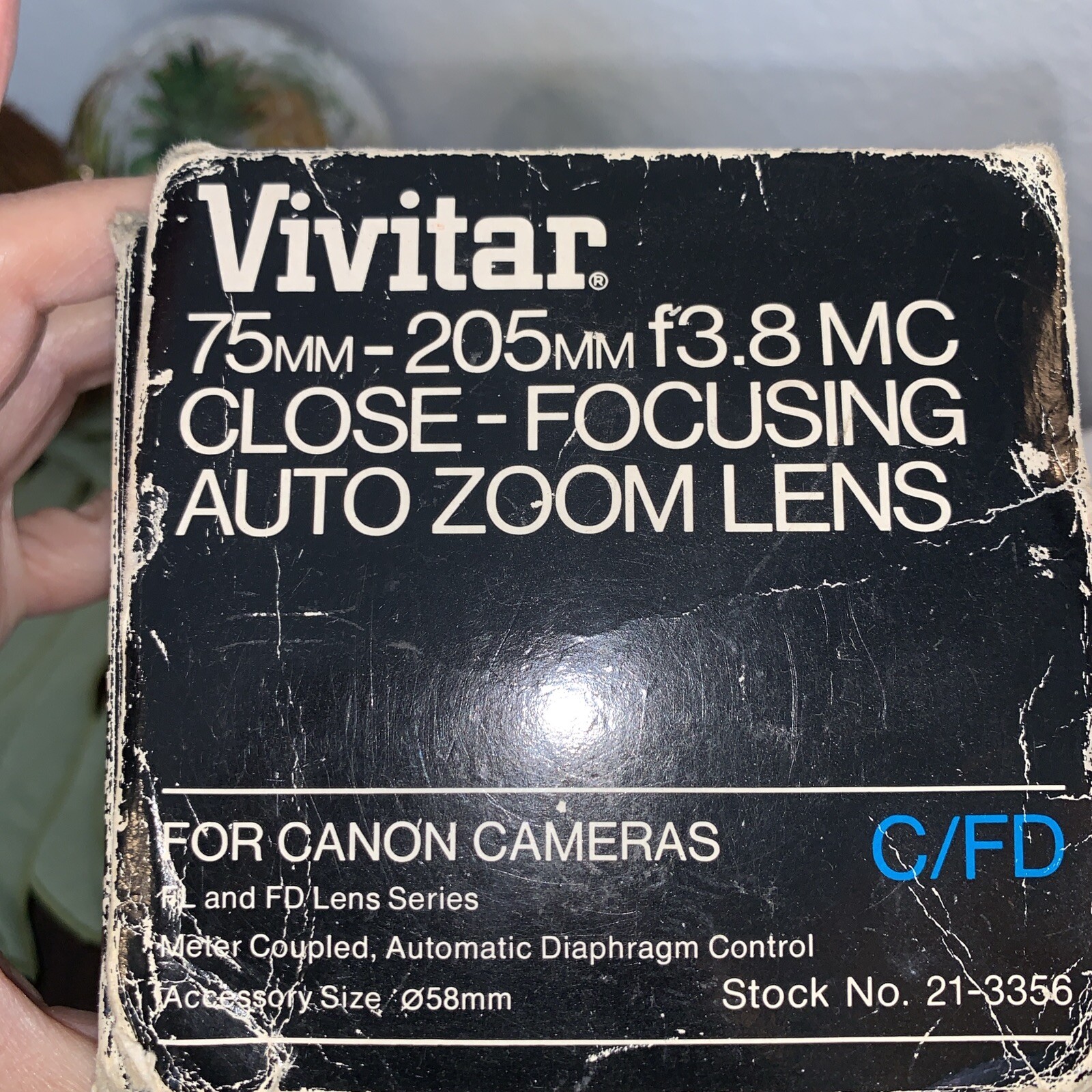 Vivitar 75-205mm f3.8 Telephoto Zoom Lens Mount – manual focus