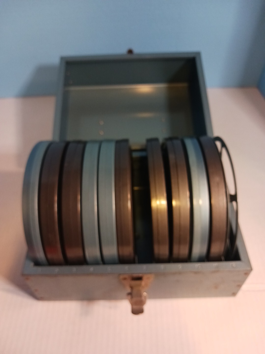 Vintage SCHERER/apex 11 Reel Storage Case 7″ Movie Reels