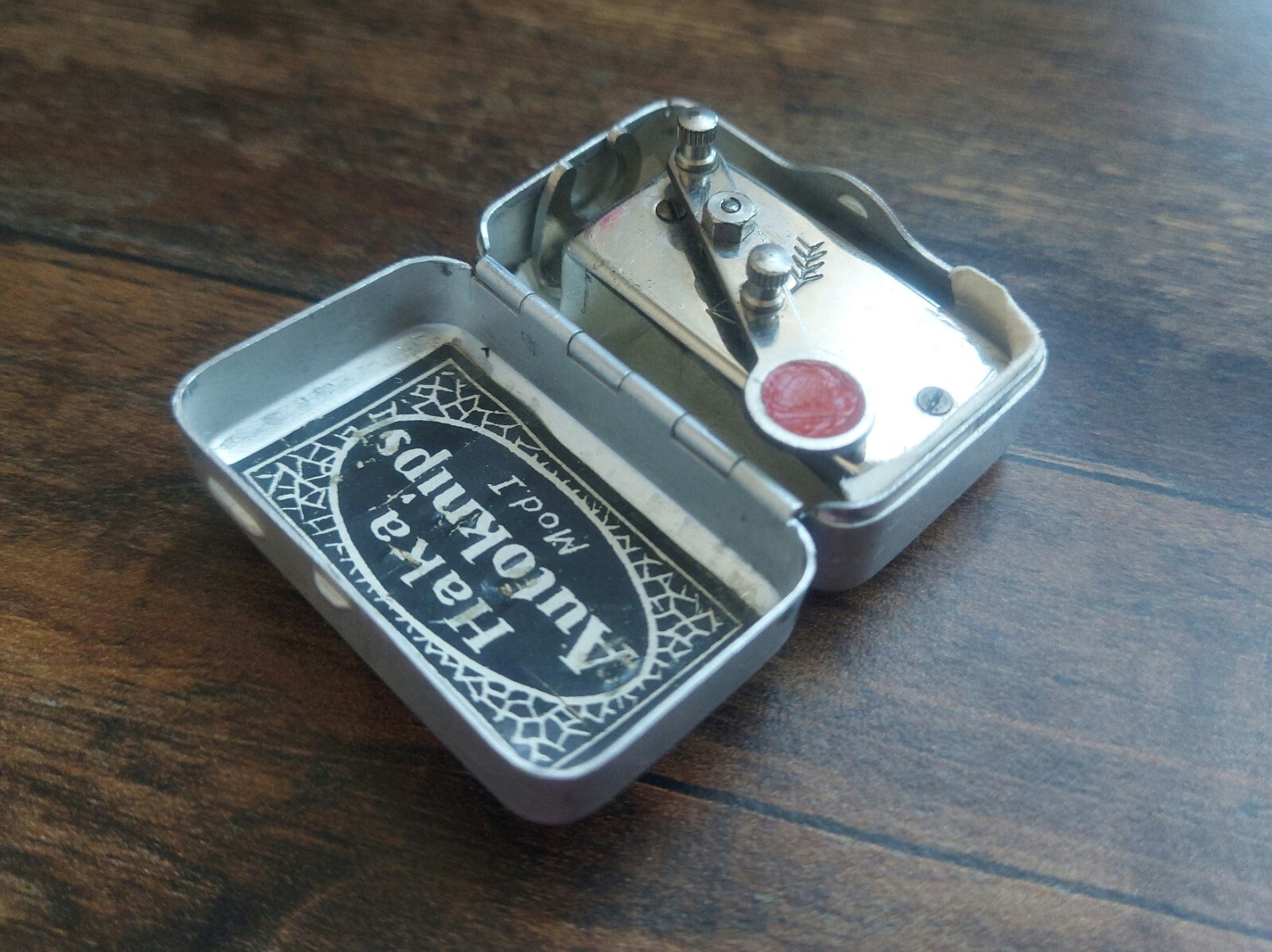 Vintage HAKA self timer Autoknips D.R.G.M. model 1