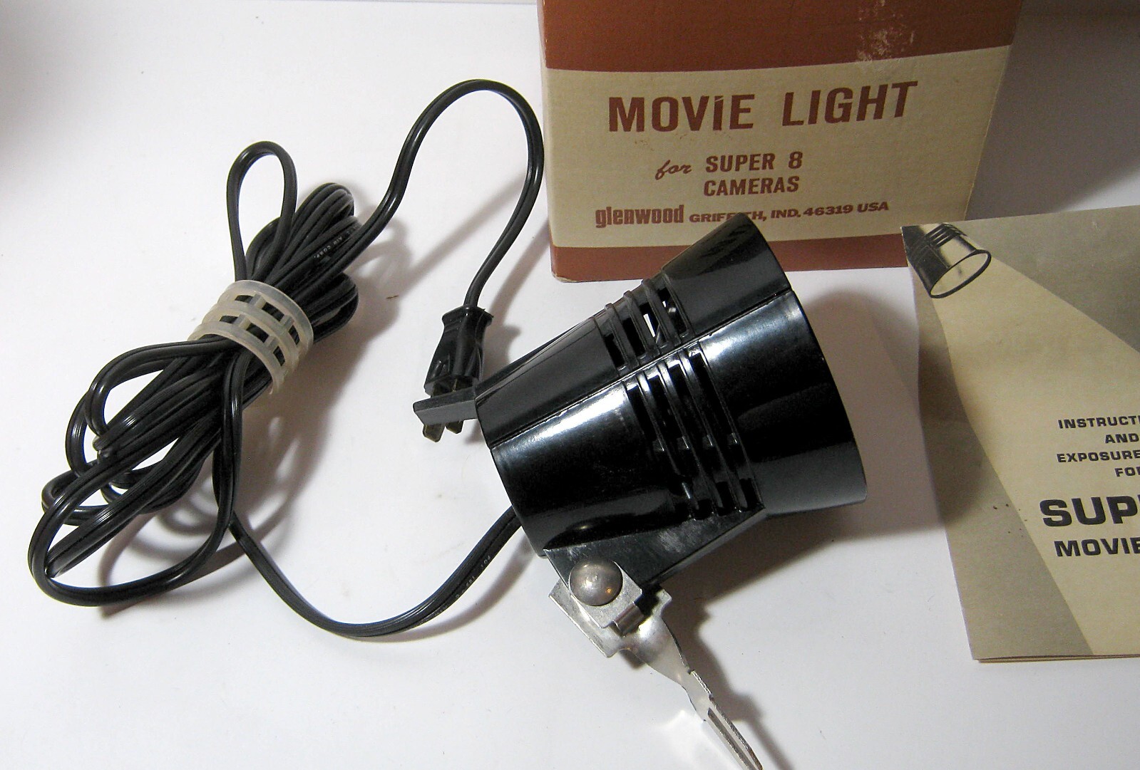 Vintage Glenwood Super 8 Movie Light Model # G650