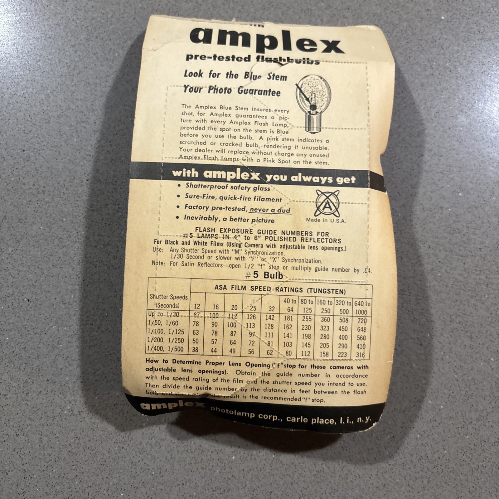 Vintage Amplex #5 Camera Photoflash Flashbulbs 8 Bulb Lot