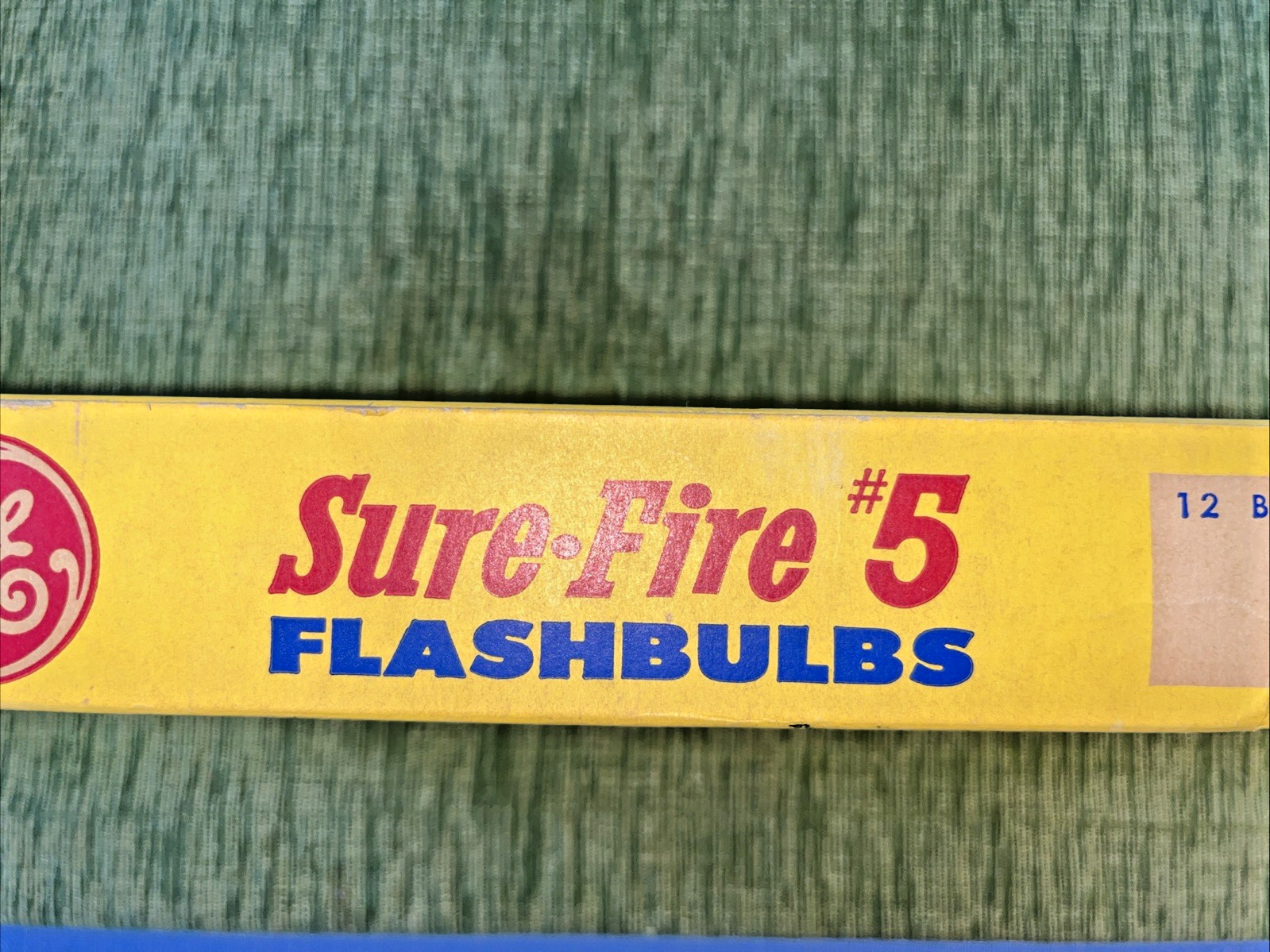 General Electrics Sure-Fire #5 Flash Bulbs for Vintage Cameras 8