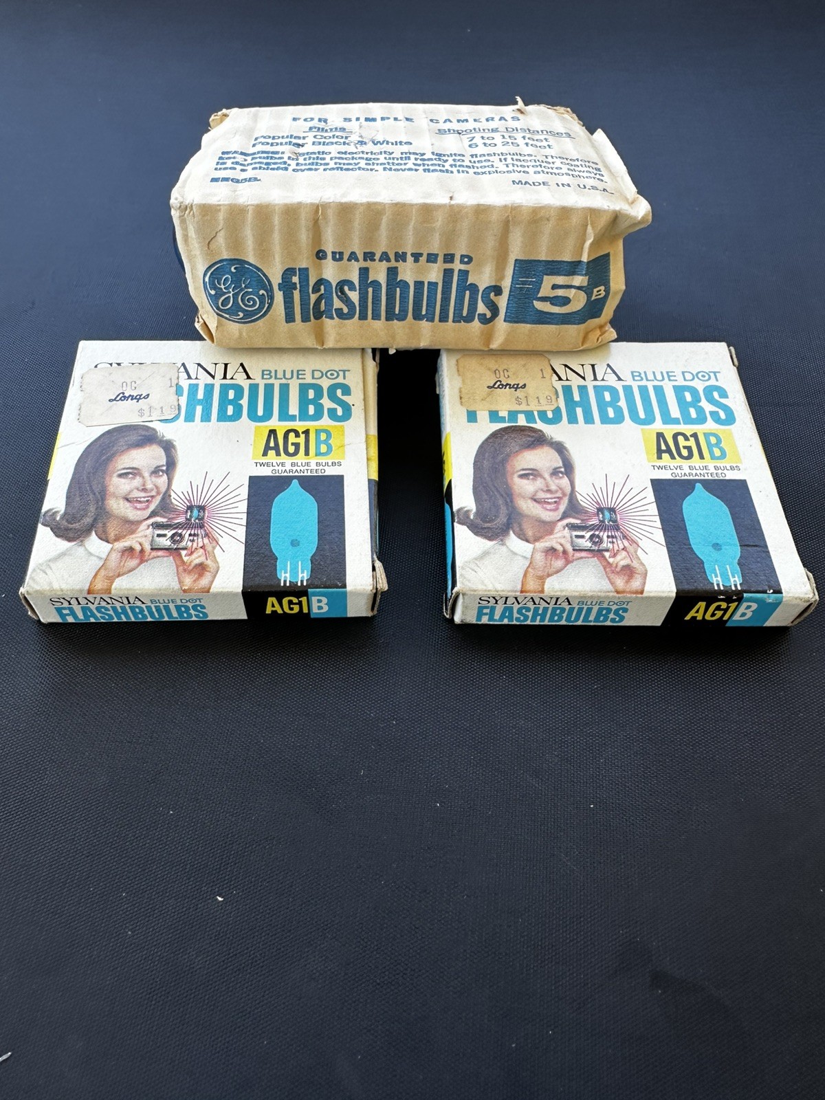 (2) Vintage Sylvania GE 5b AG1B Blue Dot Flashbulbs NEW 12 +7 Bulbs Made in USA