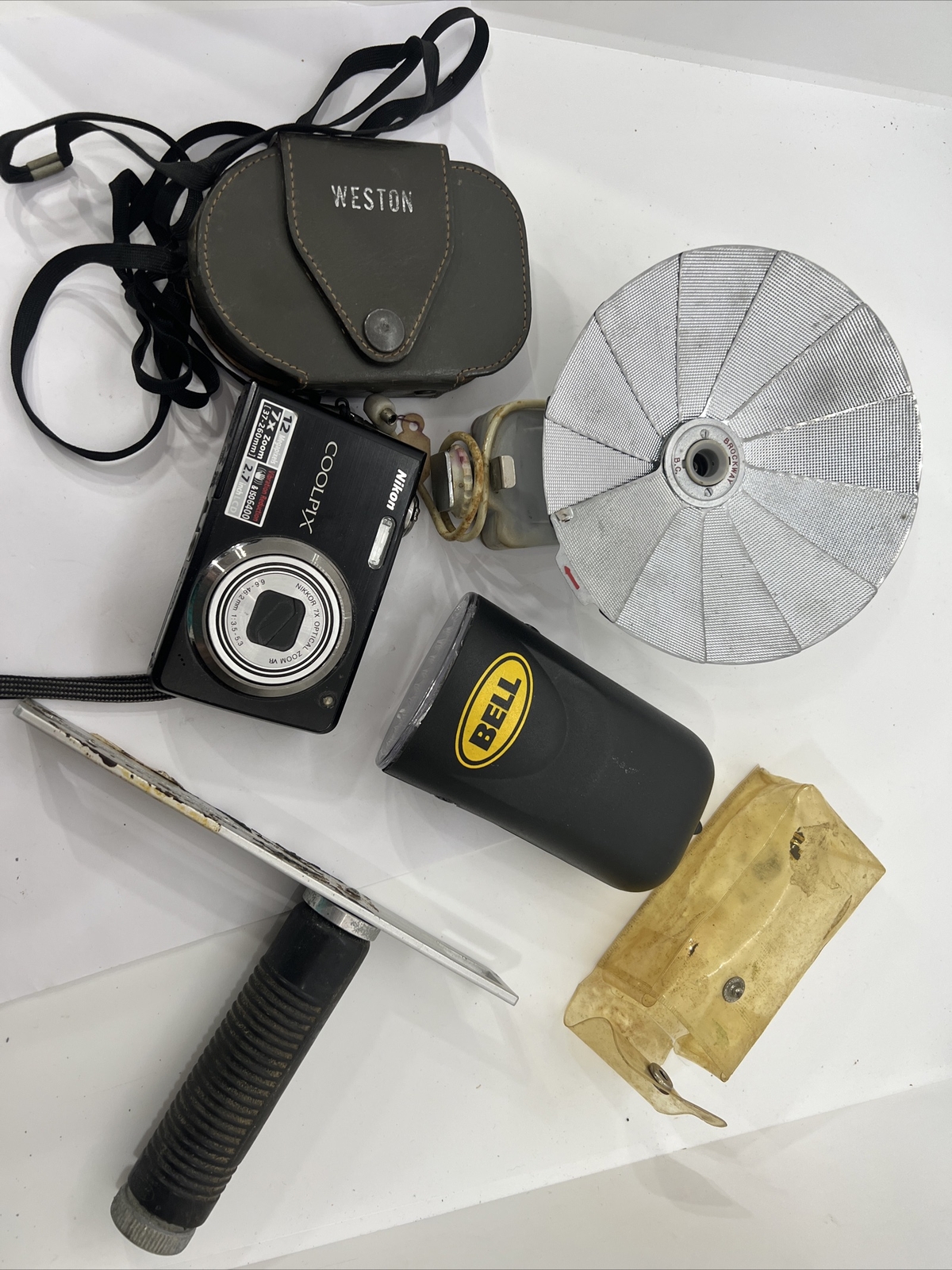 None Tested Nikon Coolpix Brockway BC Bell Weston Master Meter Flash Handle